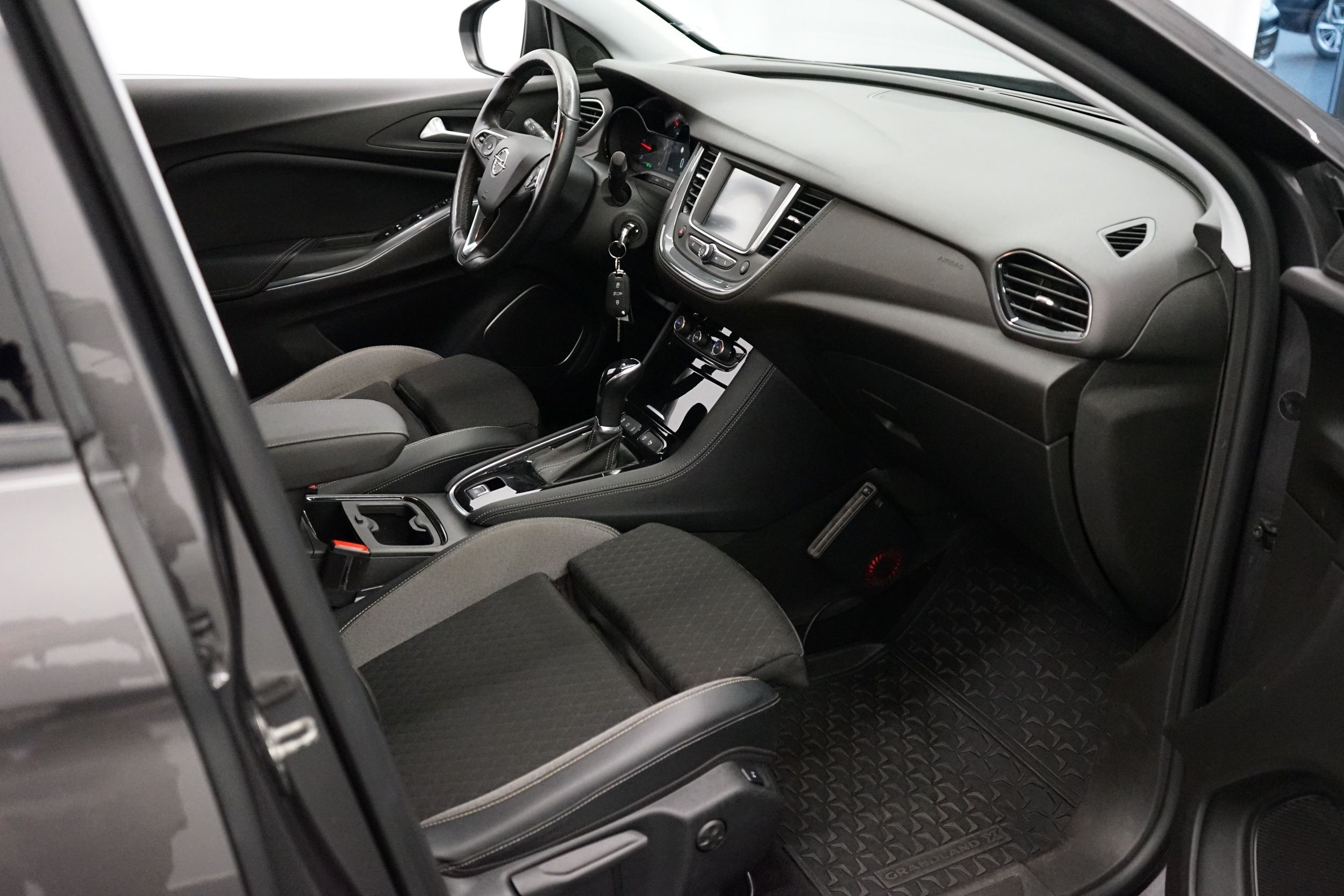 Opel Grandland X Comfort 130 D Turbo A 2019, kuva 7/22