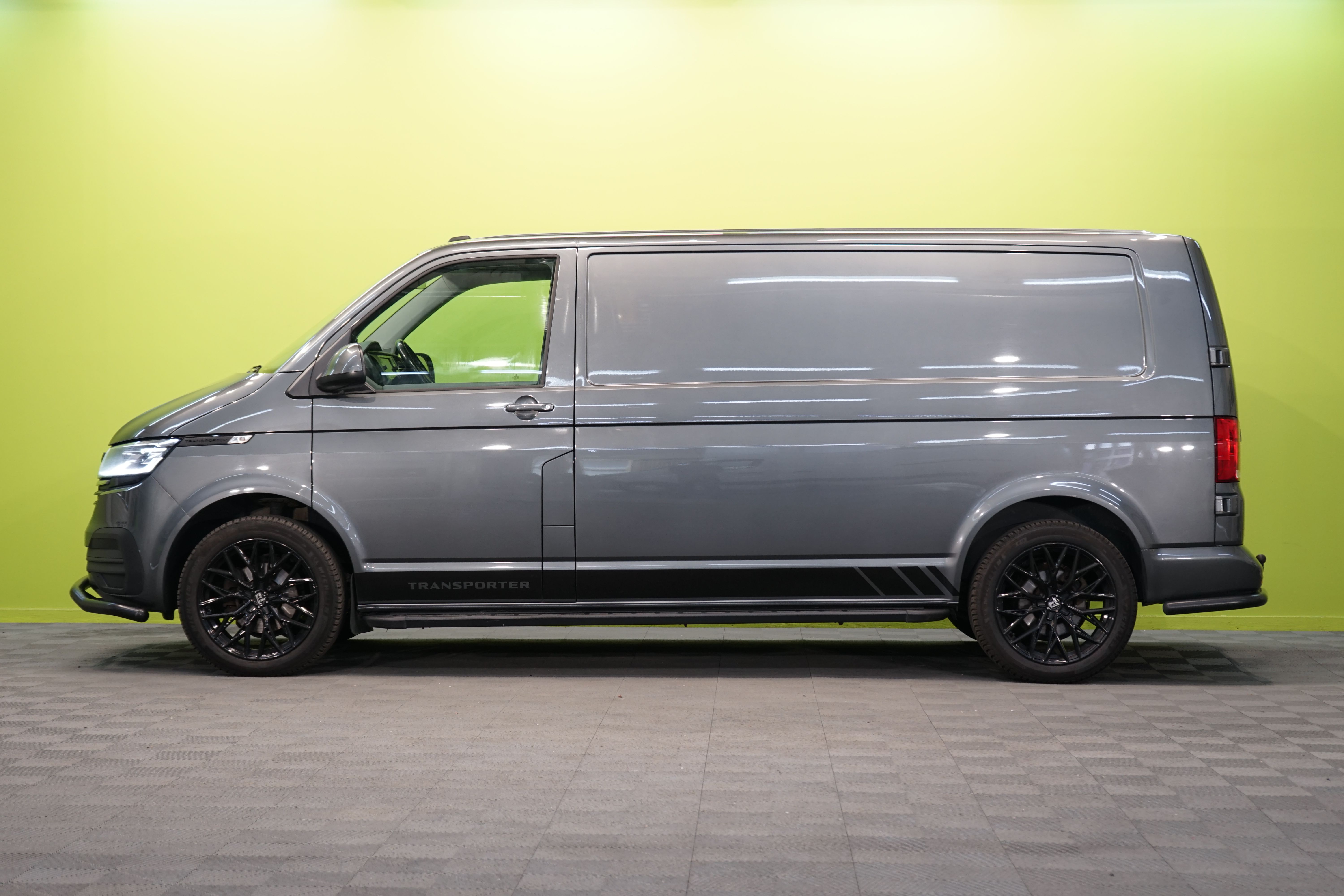 Volkswagen Transporter 2020, kuva 4/20