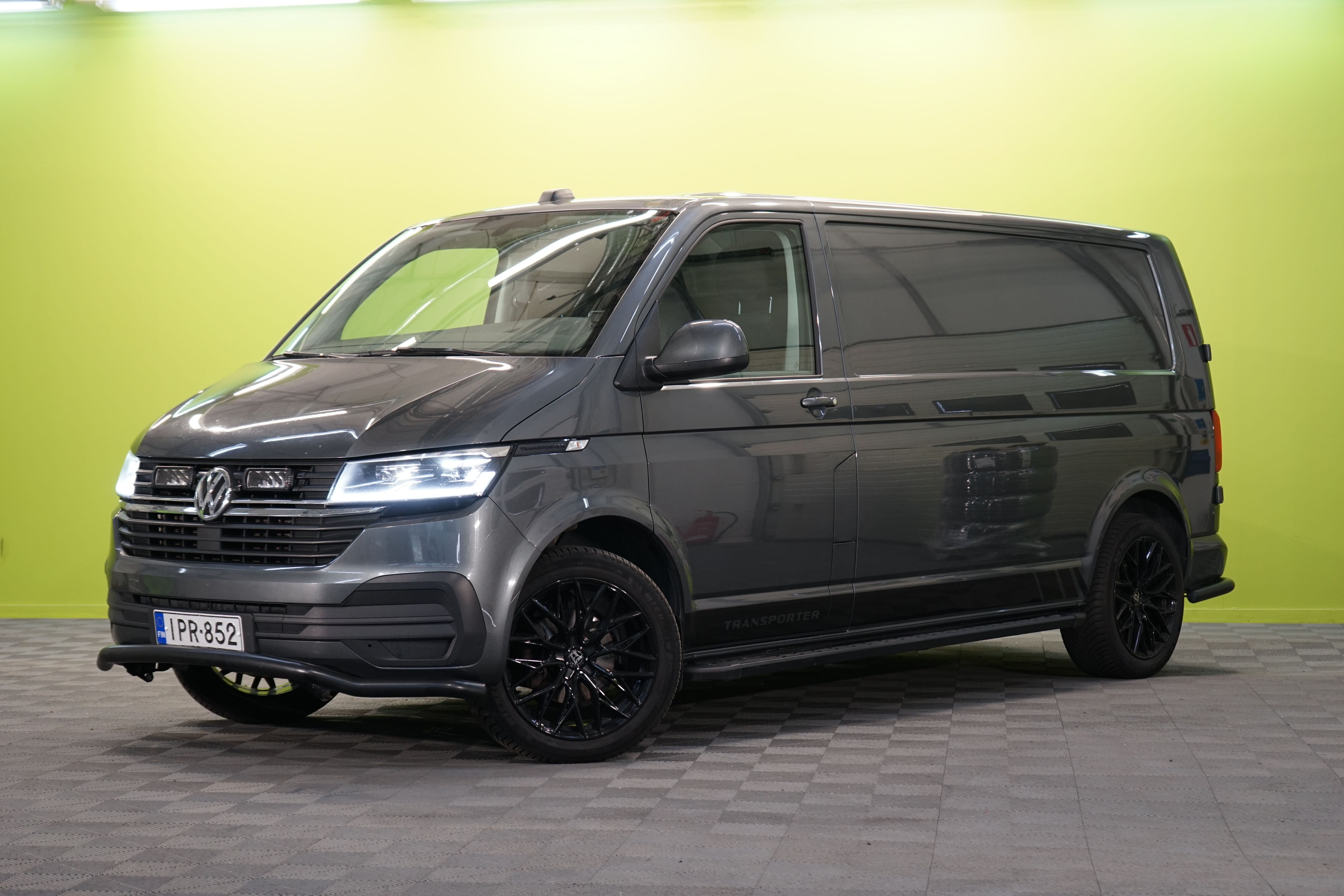 Volkswagen Transporter 2020, kuva 2/20