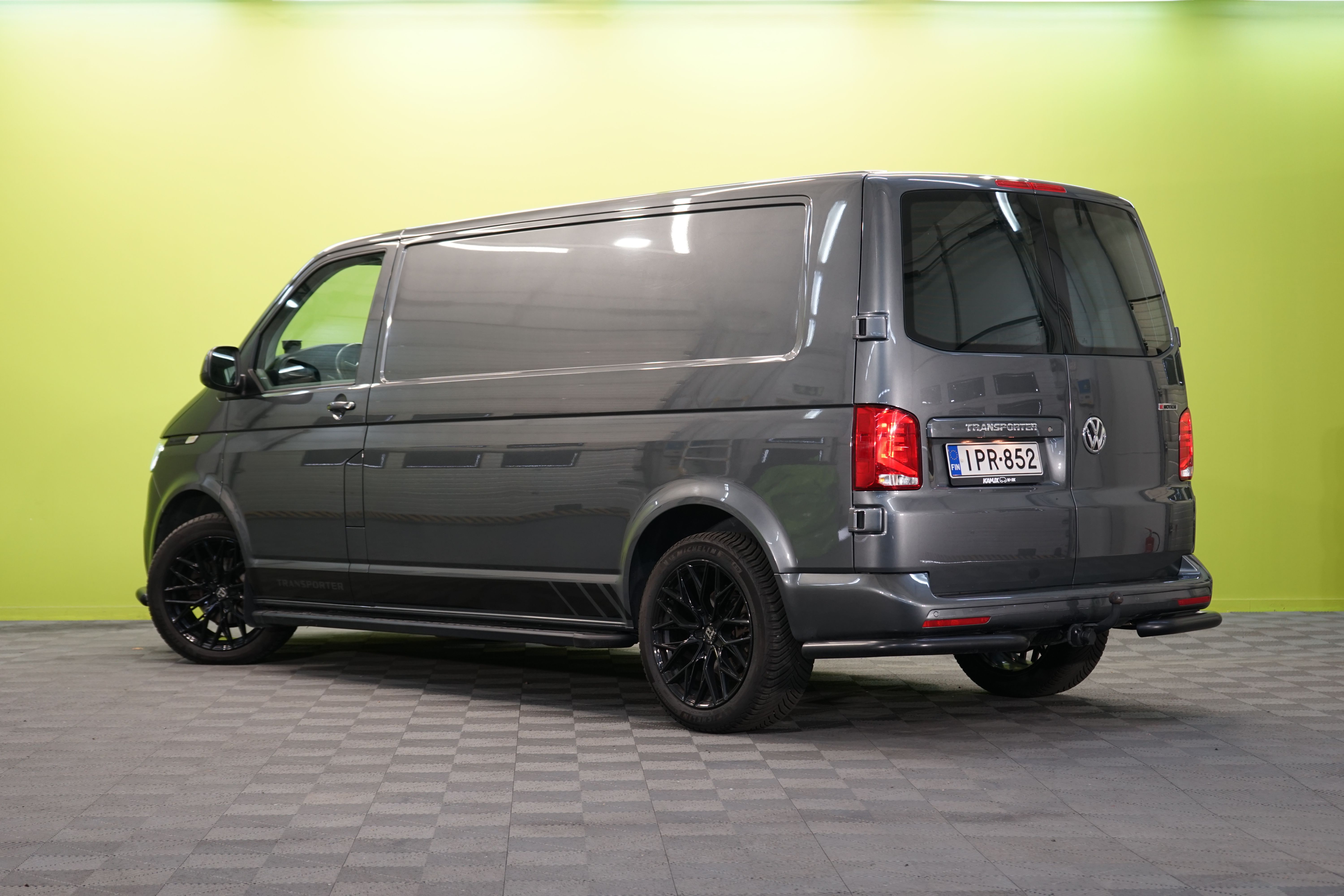 Volkswagen Transporter 2020, kuva 6/20