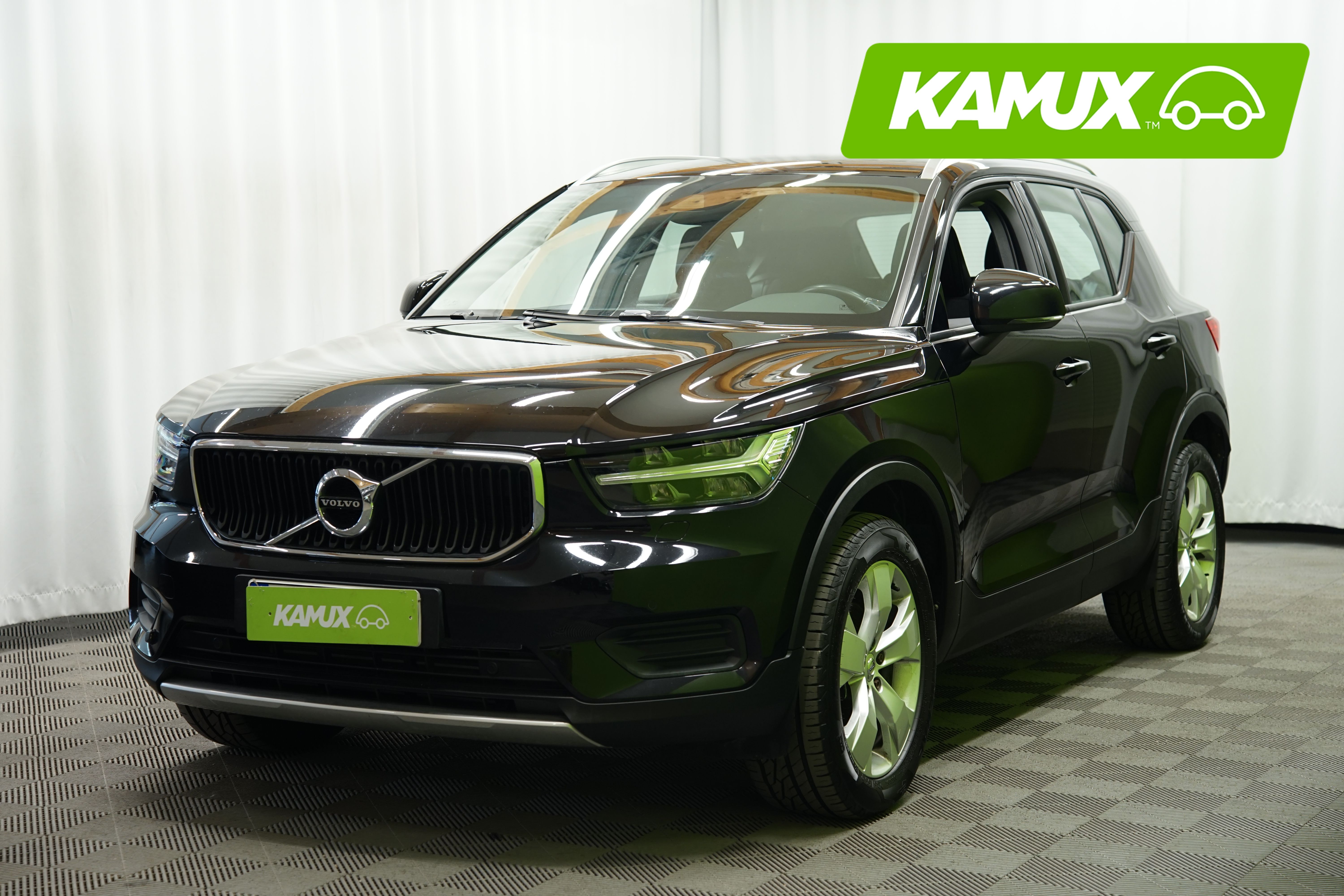 Volvo XC40 T3 Momentum Pro 2020, photo 5/21