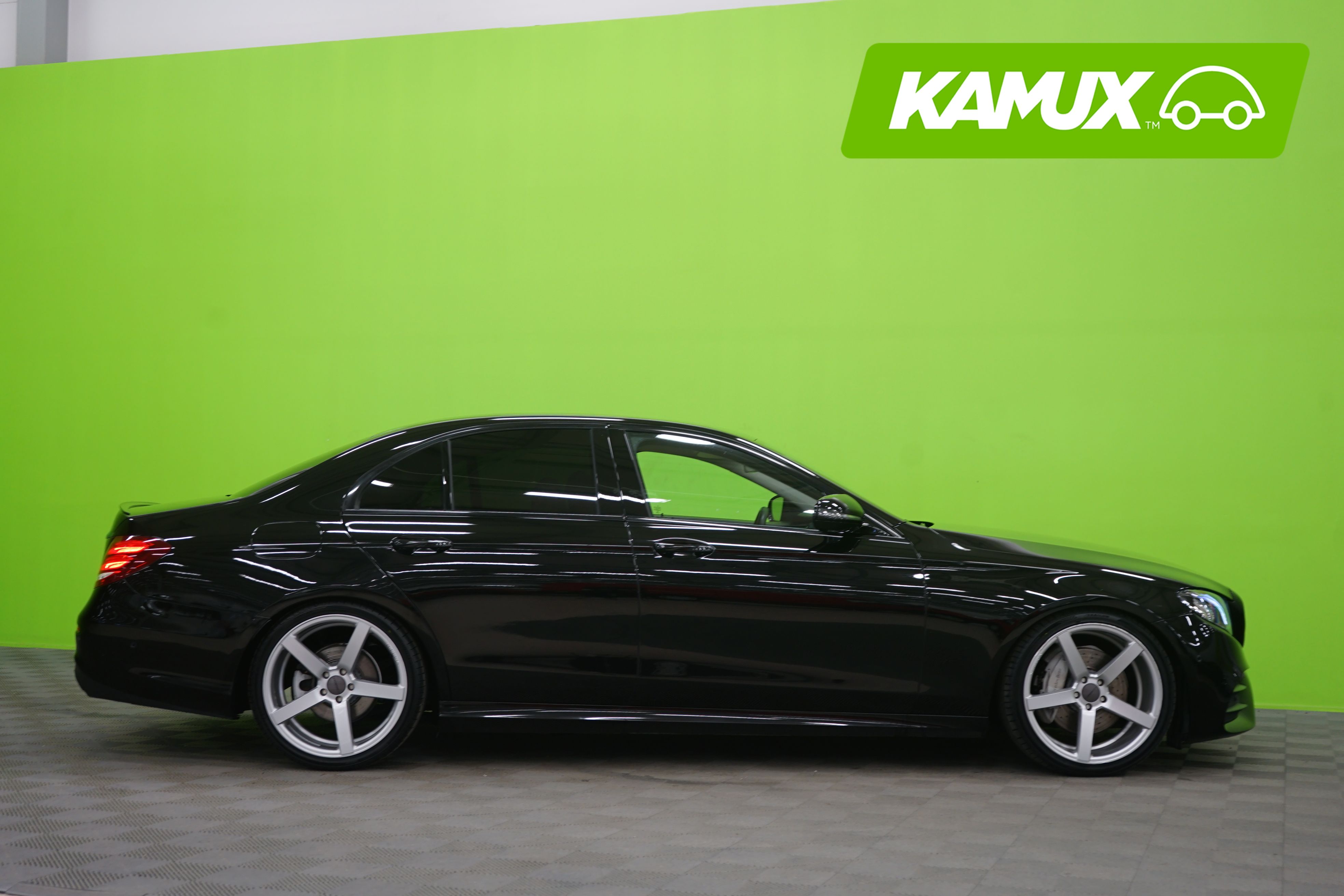 Mercedes-Benz E 2016, photo 2/23