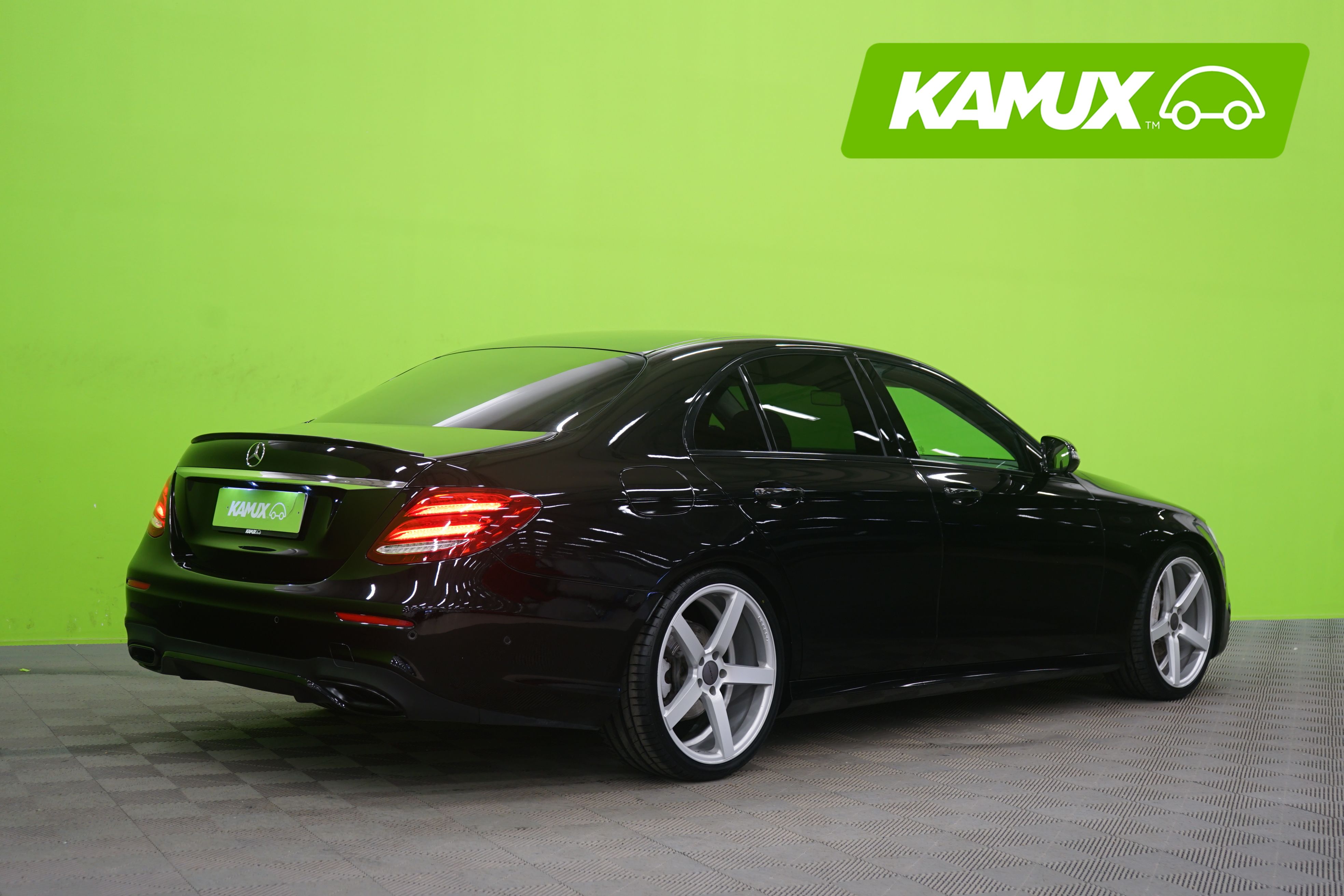 Mercedes-Benz E 2016, photo 3/23