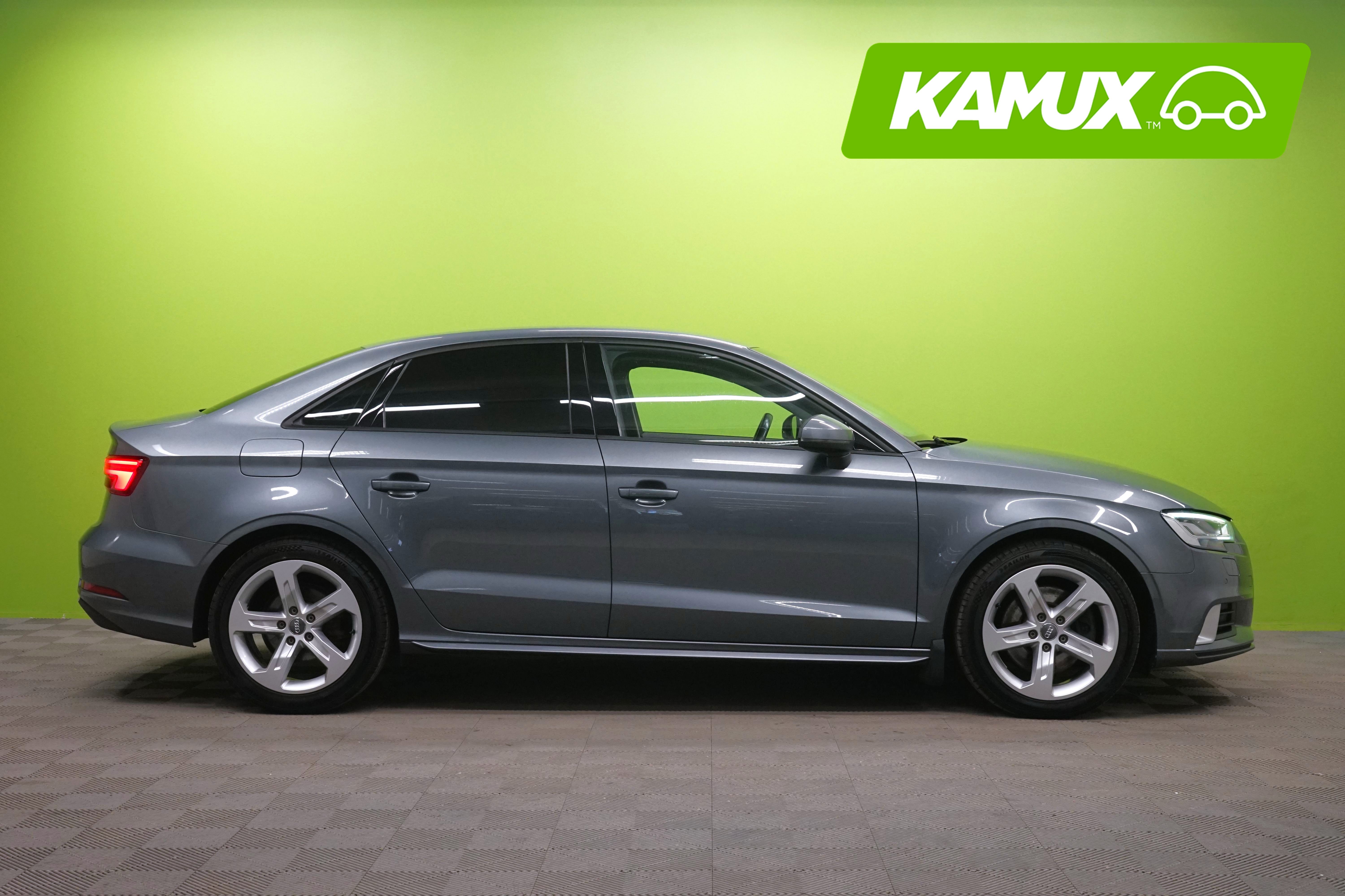 Audi A3 2017, photo 2/19