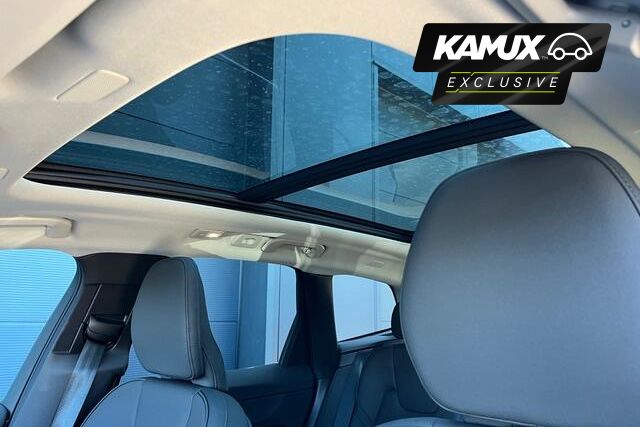 Volvo XC60 T8 AWD Ultra Bright Plug-In 2025, photo 5/6