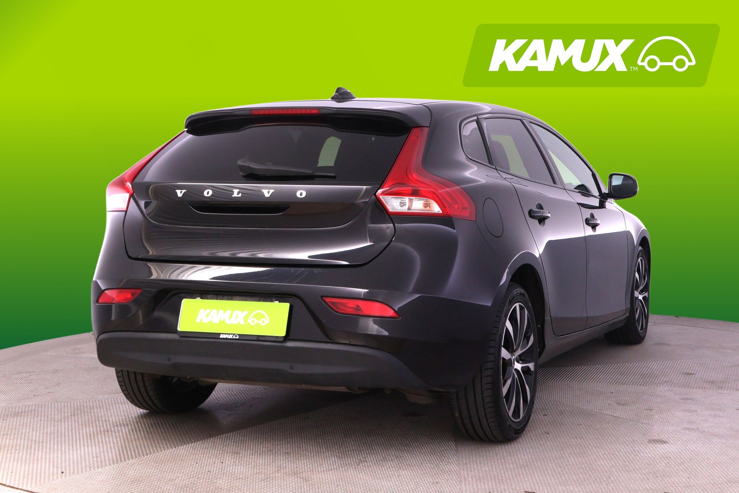 Volvo V40 2019, kuva 3/26
