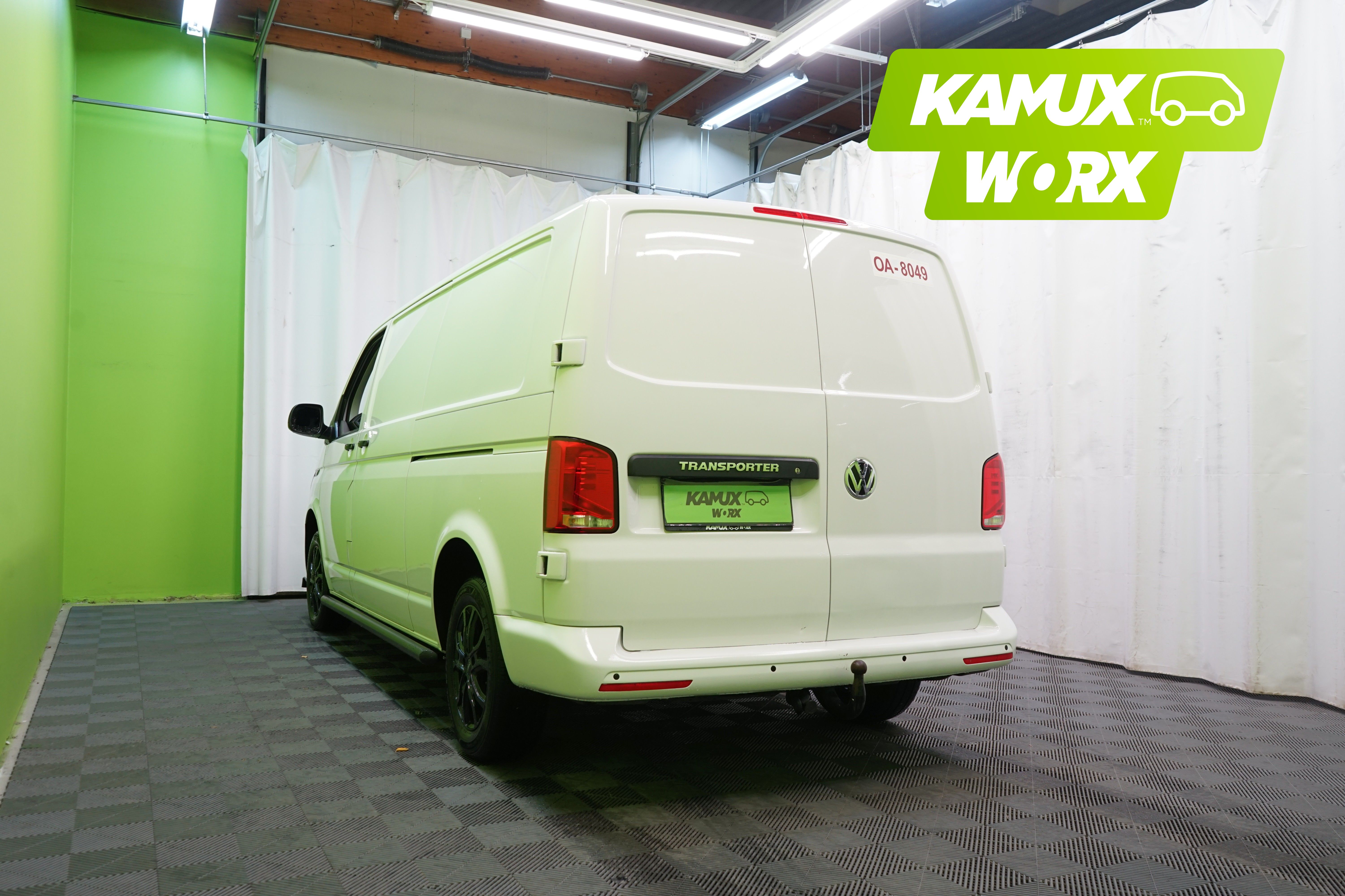 Volkswagen Transporter 2020, photo 4/24