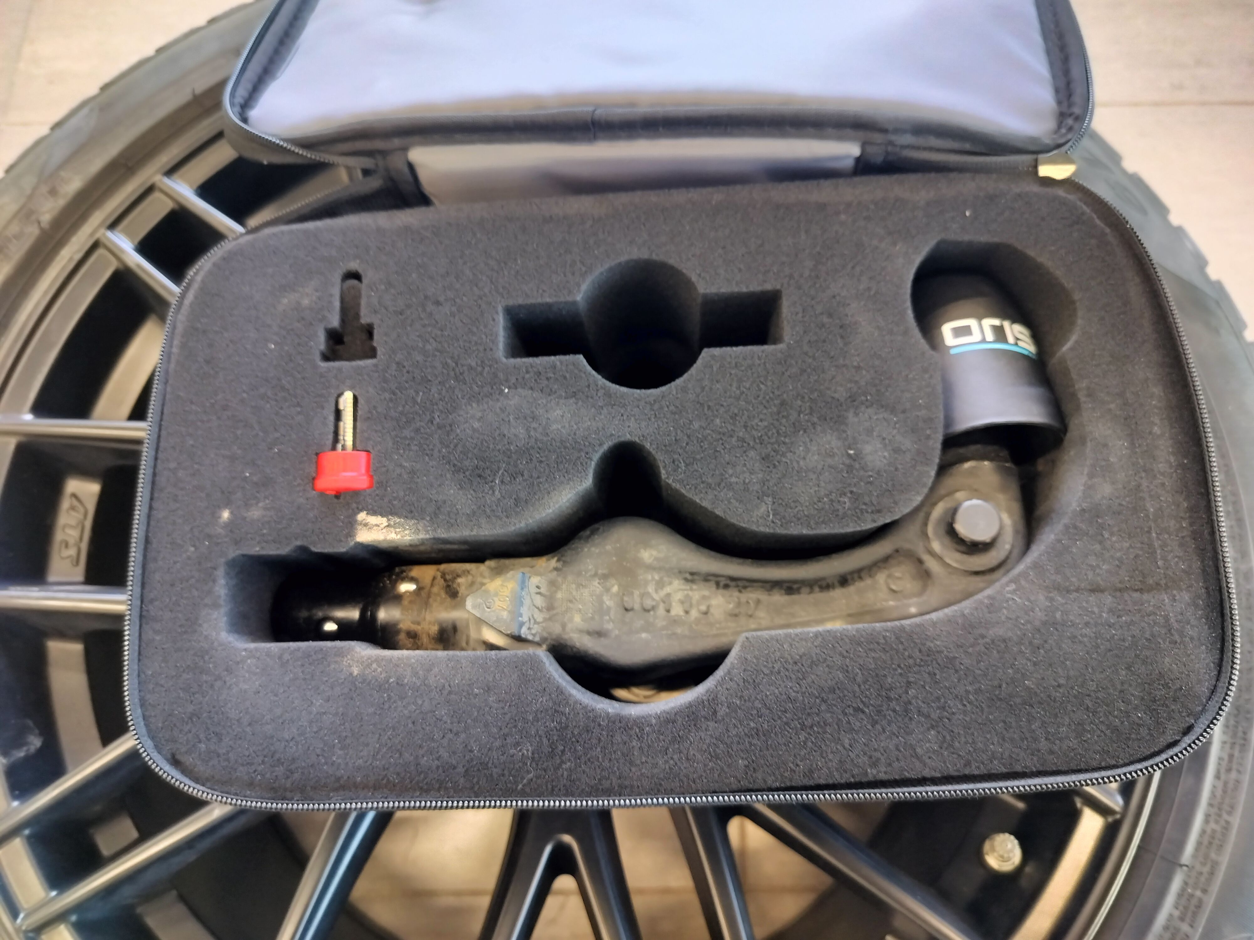 Tesla Model Y Long Range 2022, kuva 5/6
