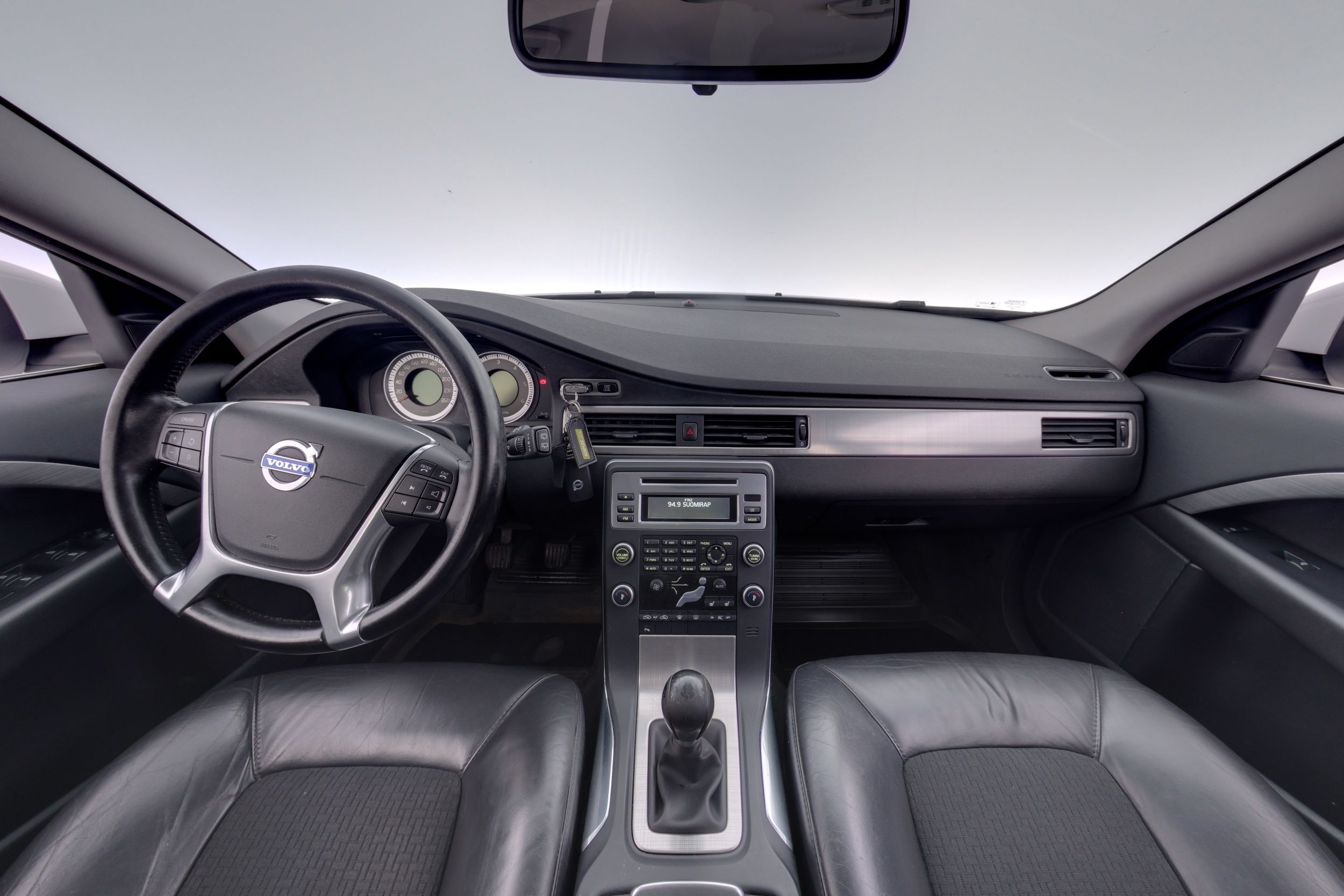 Volvo V70 1,6D DRIVe Momentum 2011, kuva 7/23