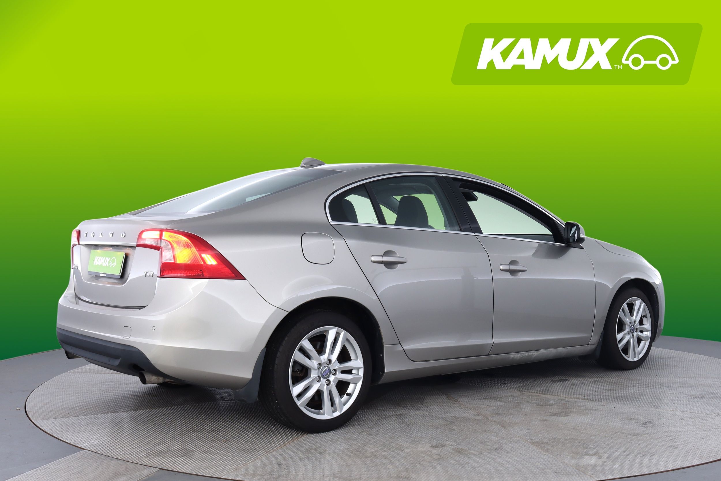 Volvo S60 T3 Momentum 2011, photo 2/19