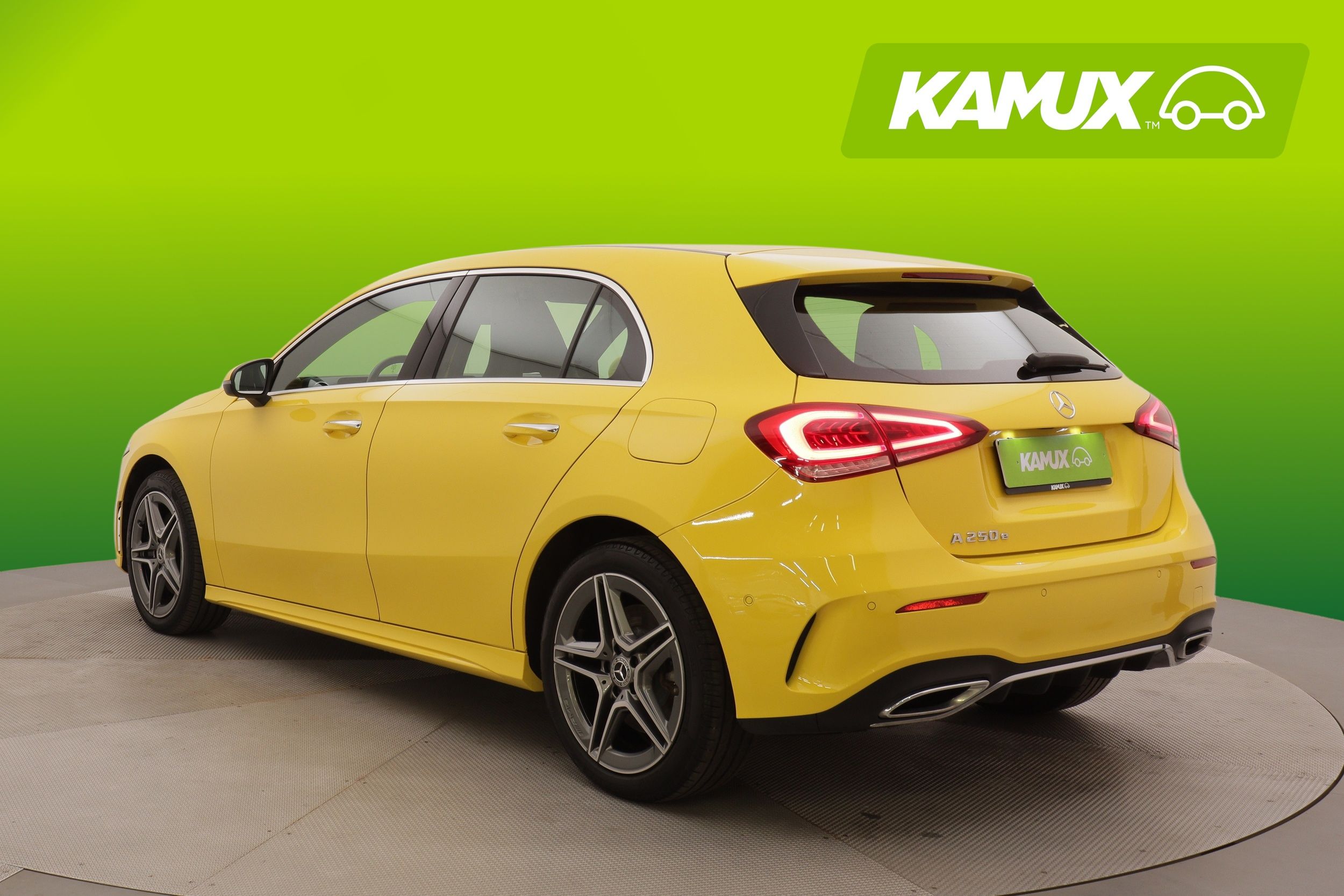 Mercedes-Benz A 250 e A AMG Line 2021, kuva 4/19