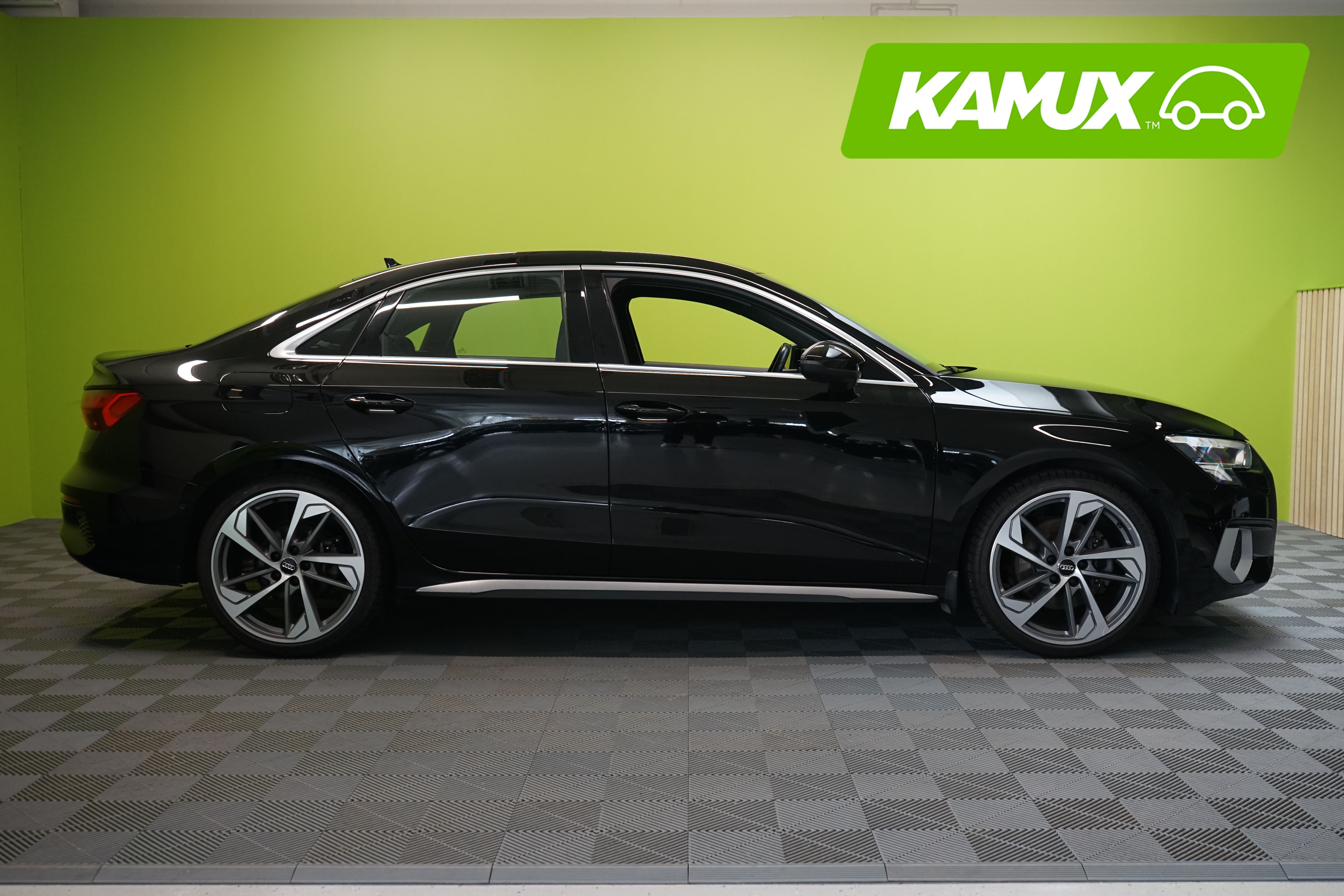 Audi A3 2021, kuva 2/25
