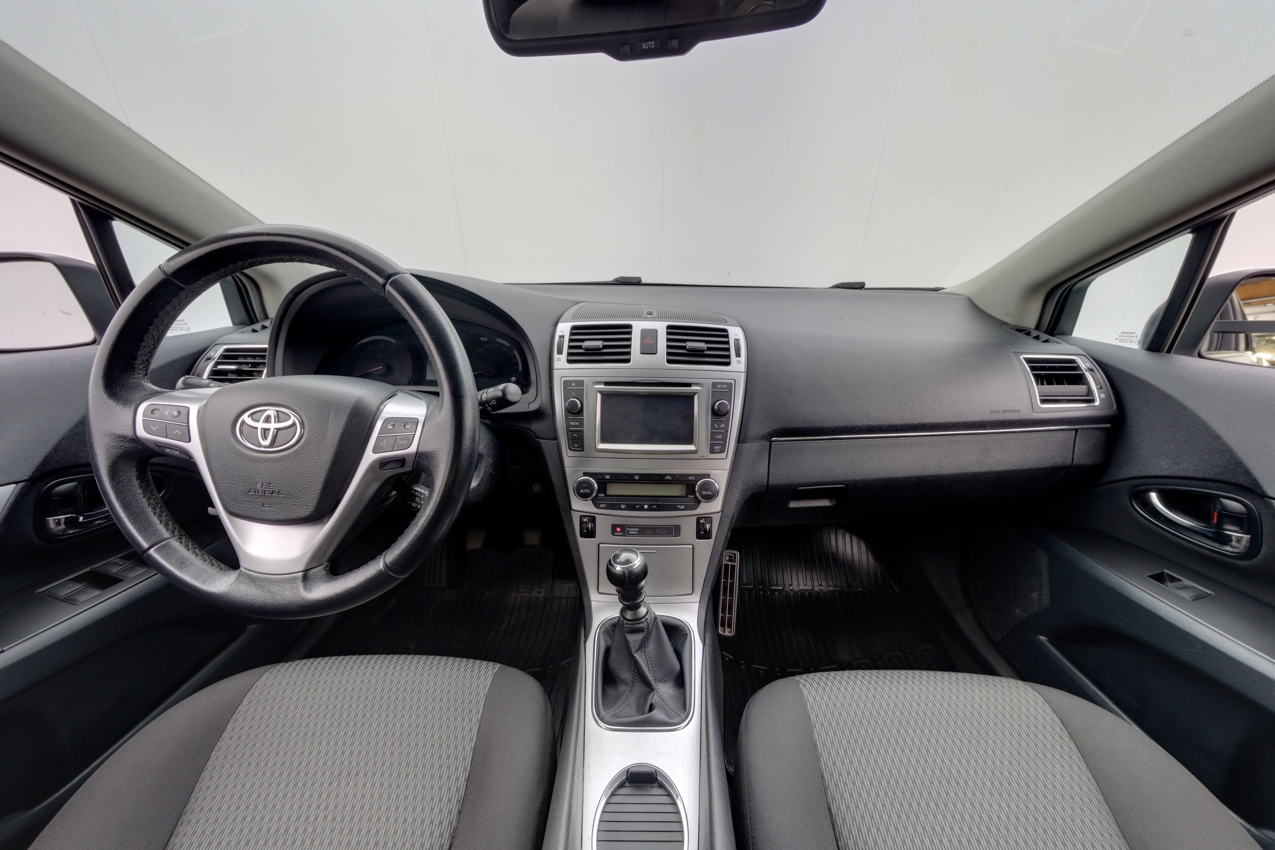 Toyota Avensis 2014, kuva 6/21