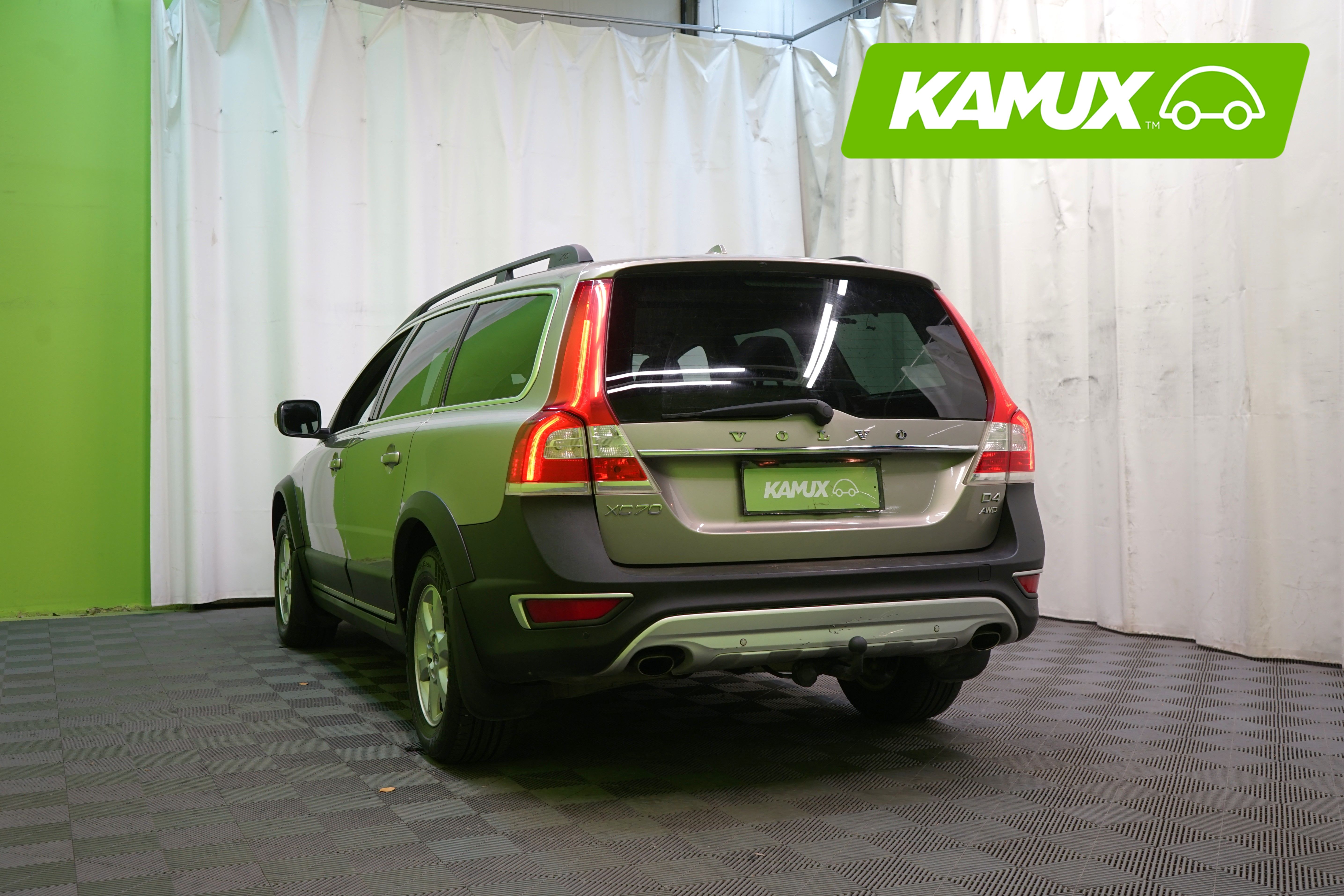 Volvo XC70 D4 AWD Momentum Edition aut 2014, kuva 4/24