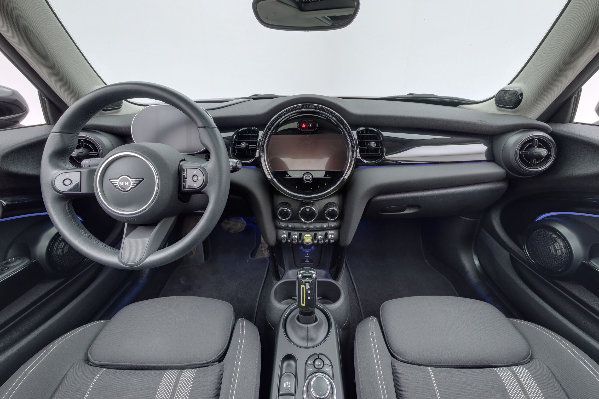 MINI Cooper SE Essential Trim 2022, kuva 7/31