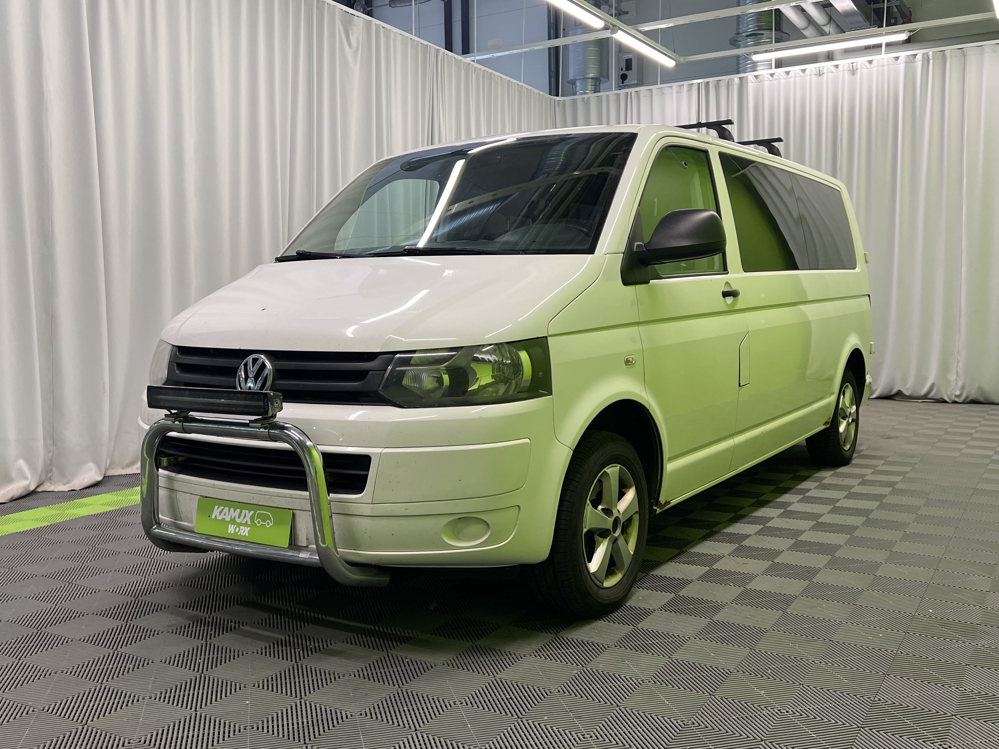 Volkswagen Caravelle 2013, photo 6/48