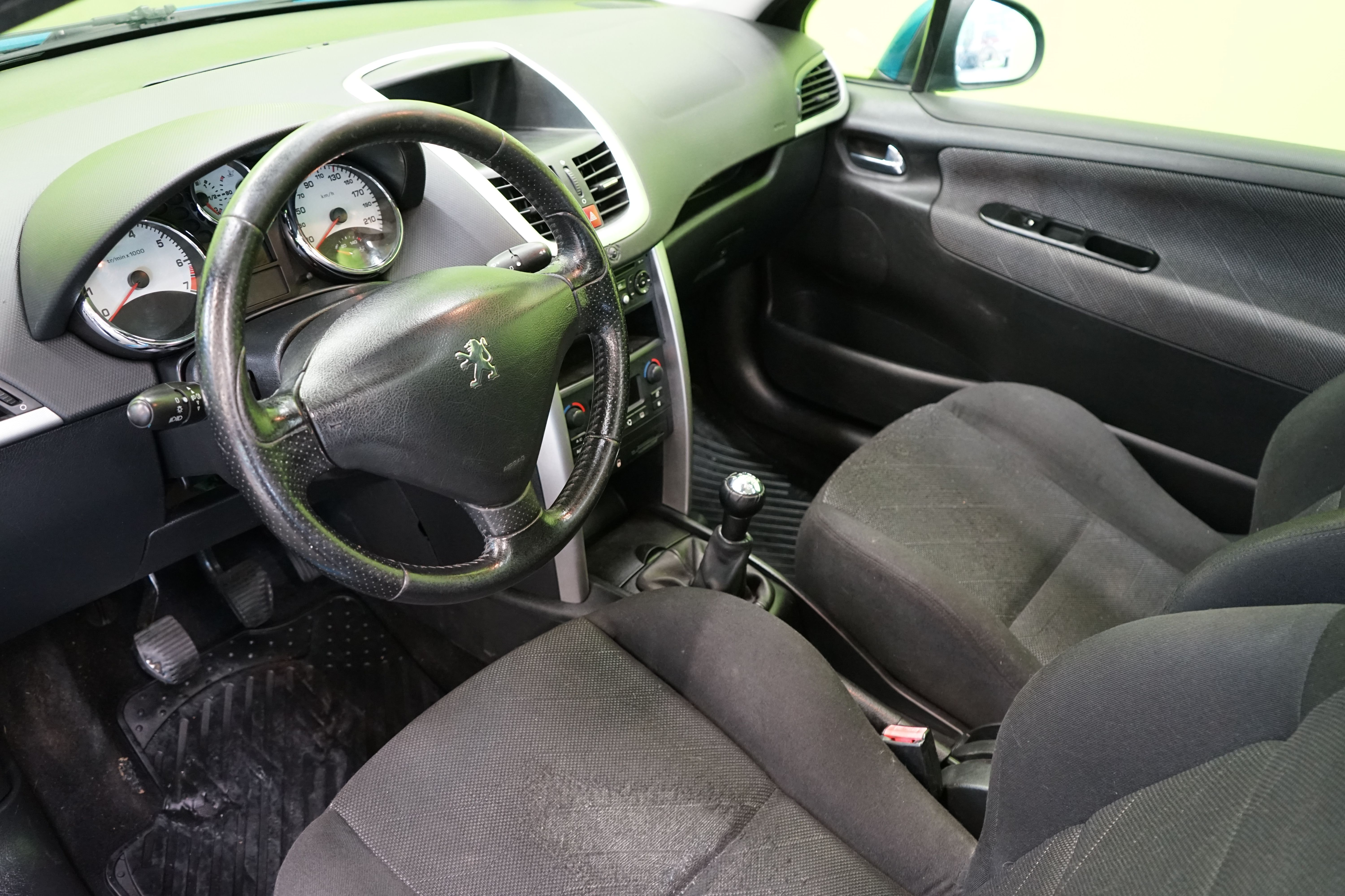 Peugeot 207 2D 207 HATCHBACK 1.6I 2006, photo 6/16