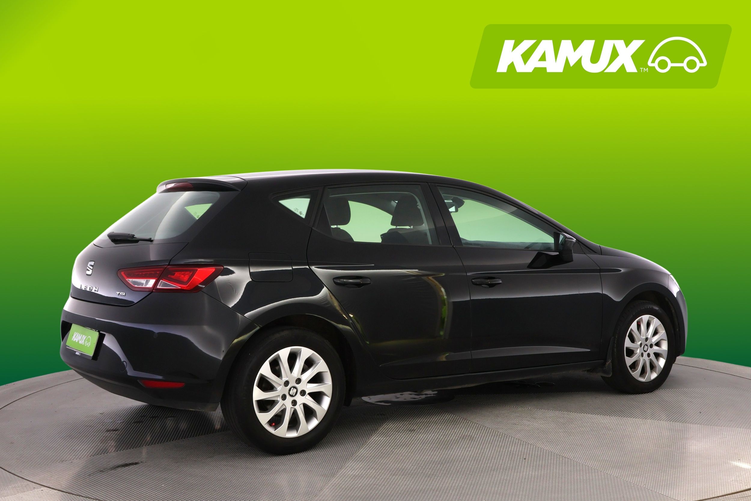 Seat Leon 1,4 TSI 150 ACT Style DSG 2017, photo 2/20