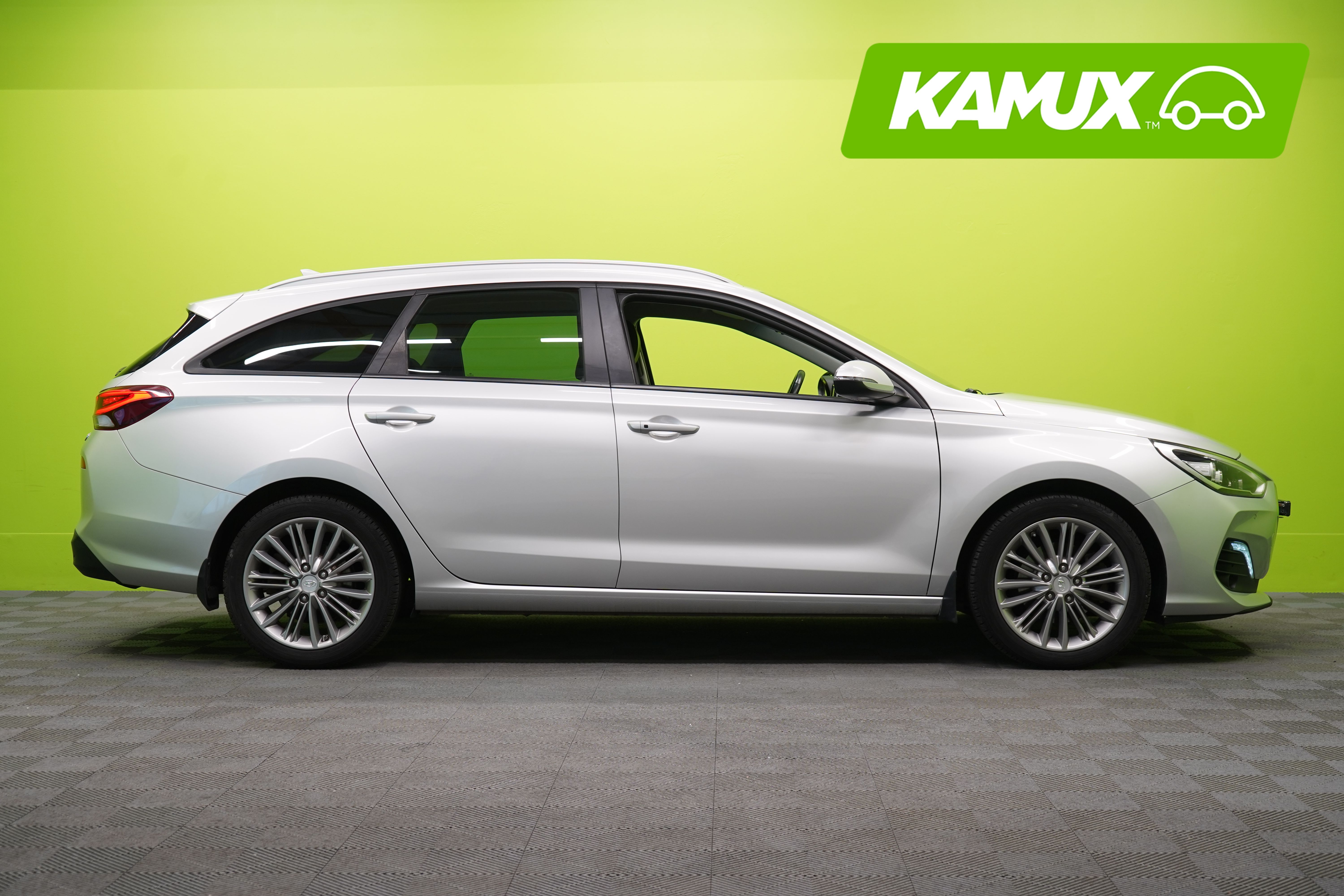 Hyundai i30 2020, kuva 2/25