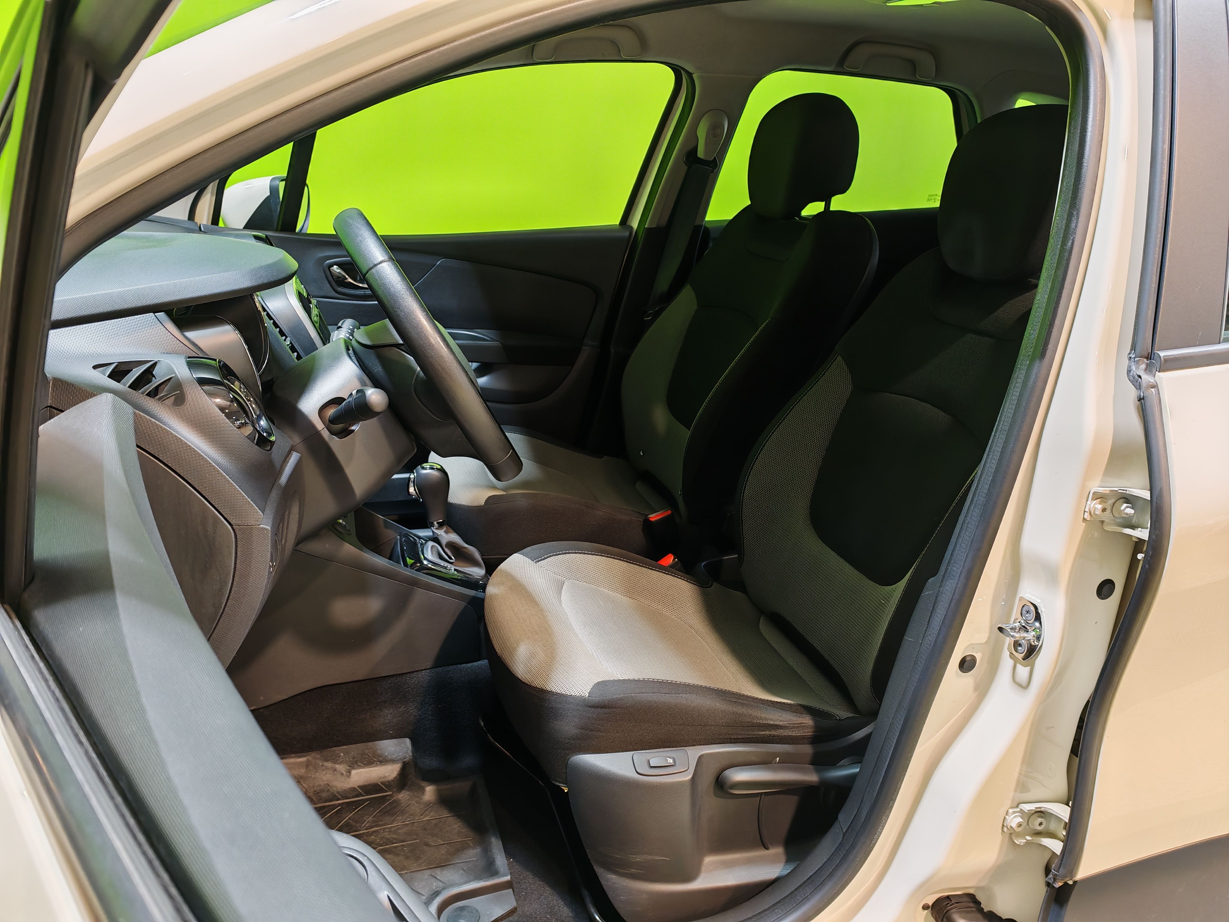 Renault Captur 2015, kuva 7/24