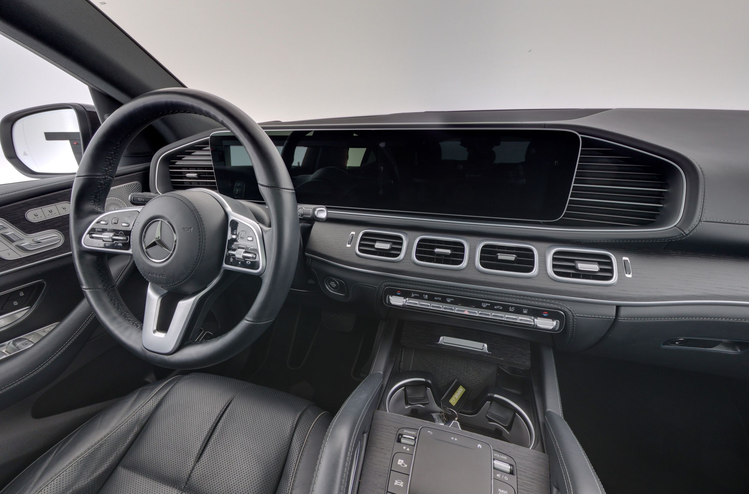 Mercedes-Benz GLE 2021, kuva 7/28