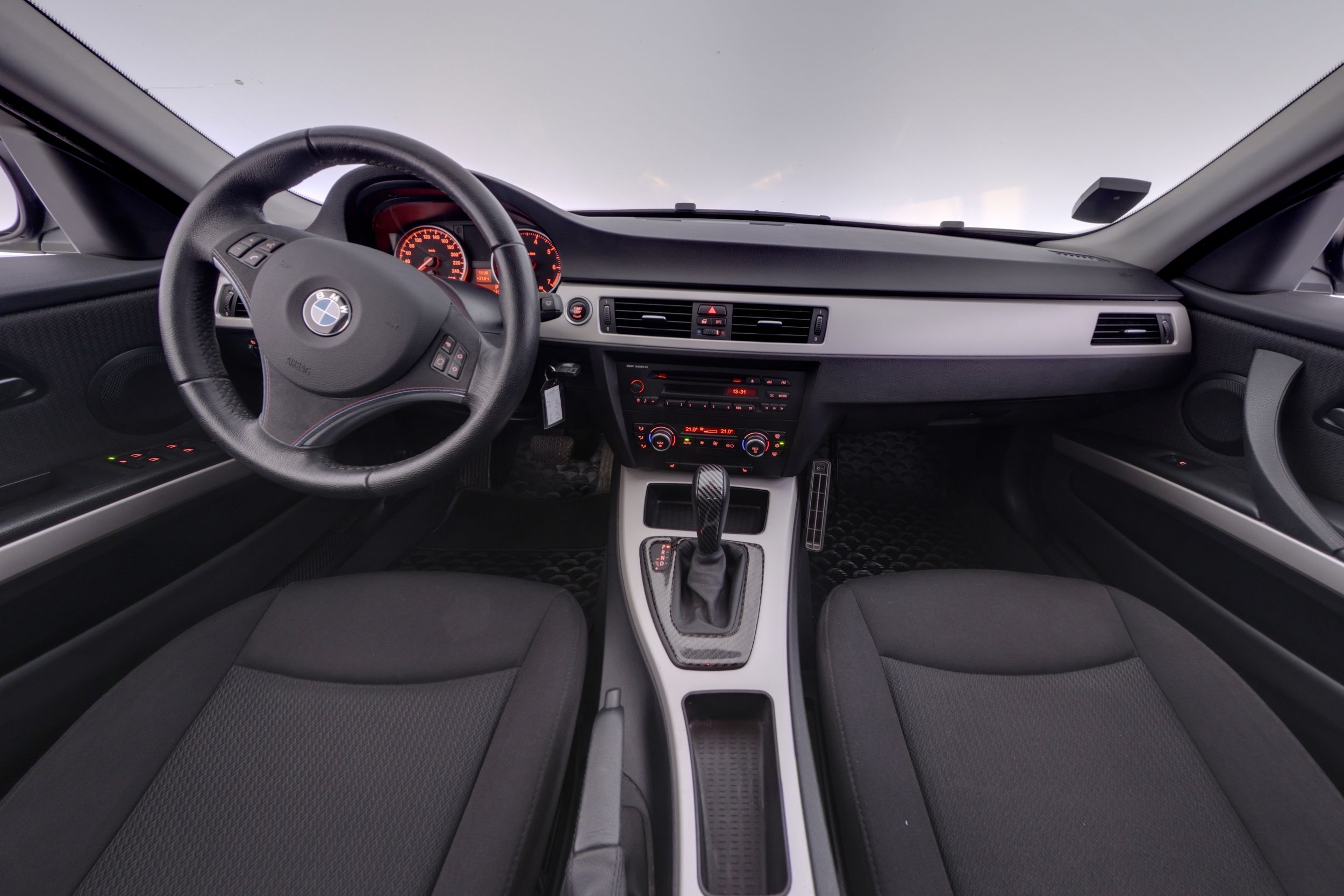 BMW 318 A E91 Touring Business LCI 2009, kuva 7/18