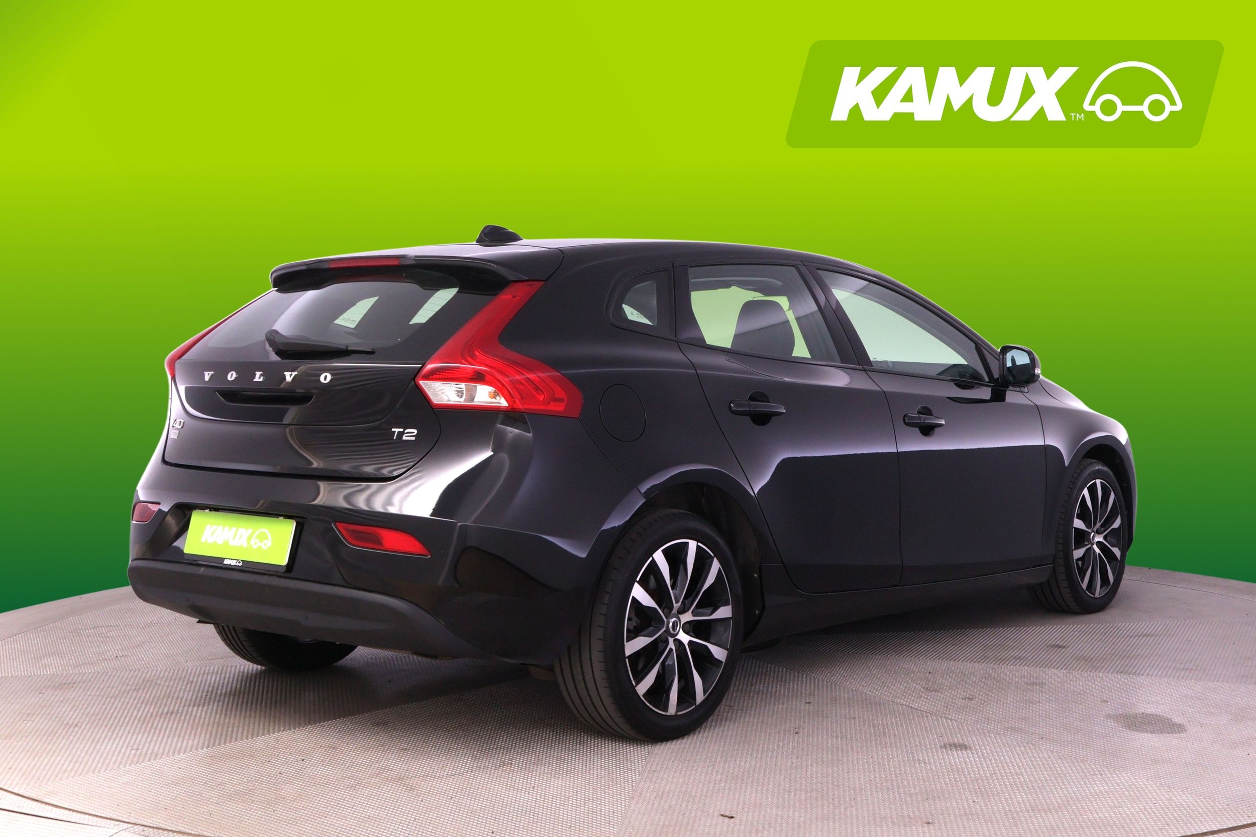 Volvo V40 2019, kuva 2/26