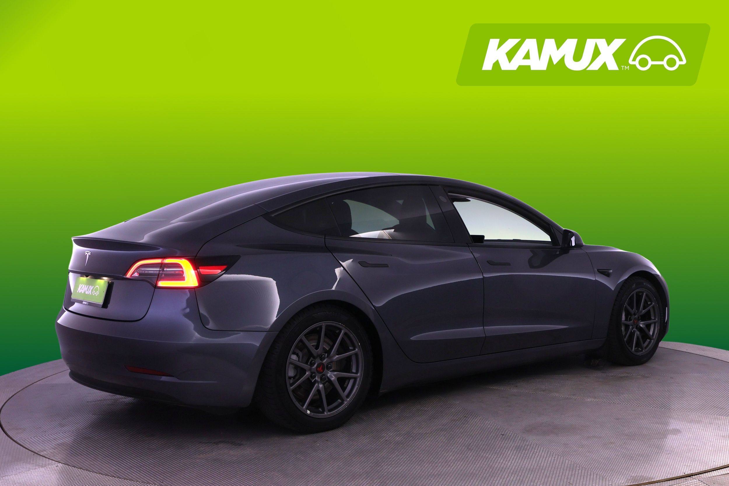 Tesla Model 3 2019, photo 2/31