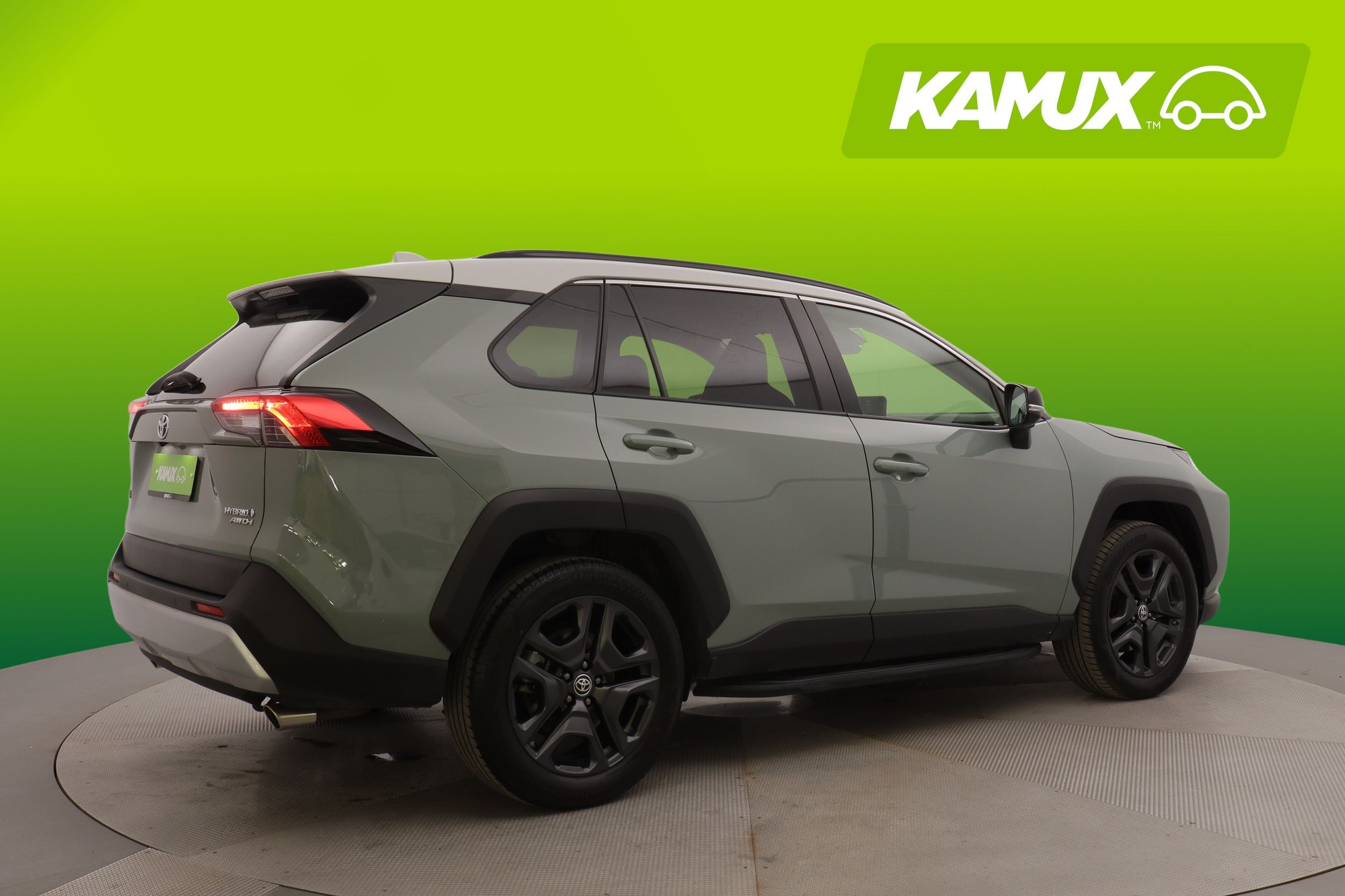 Toyota RAV4 2023, photo 2/26