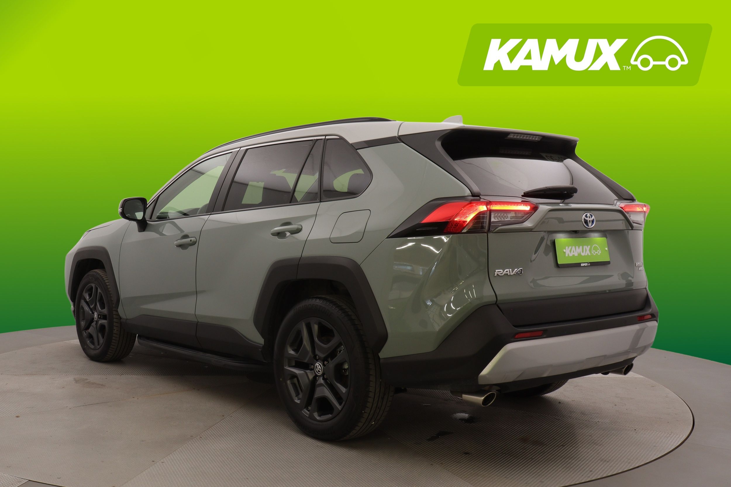 Toyota RAV4 2023, photo 4/26