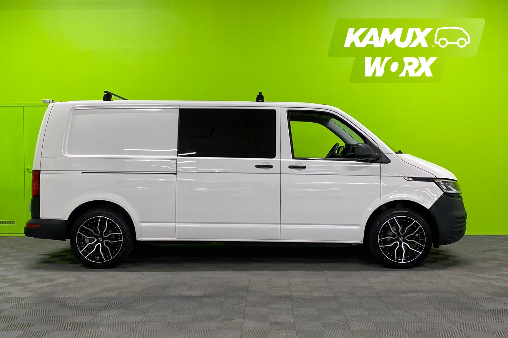 Volkswagen Transporter 2020, photo 2/19