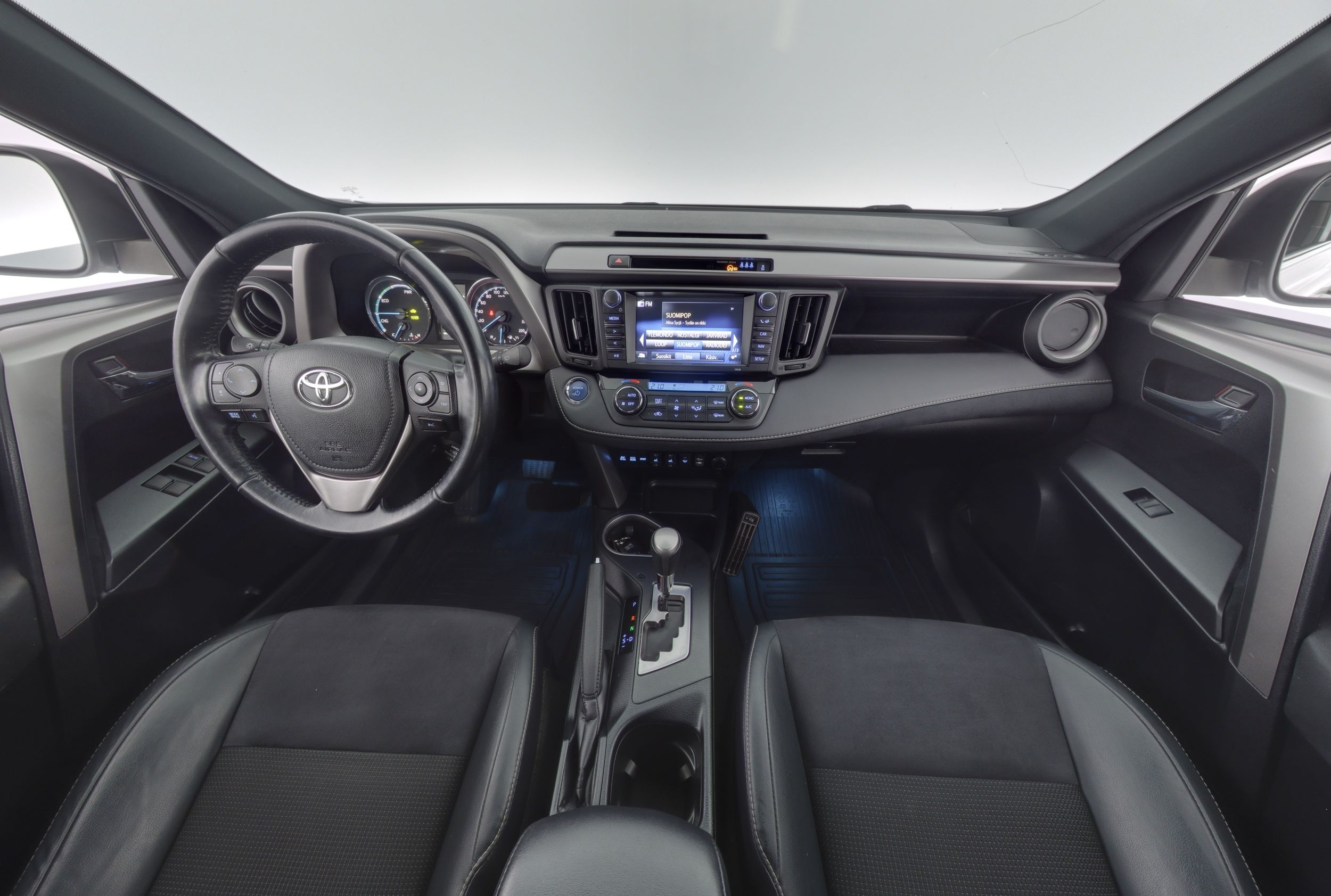 Toyota RAV4 2,5 Hybrid AWD Style 2017, kuva 7/20