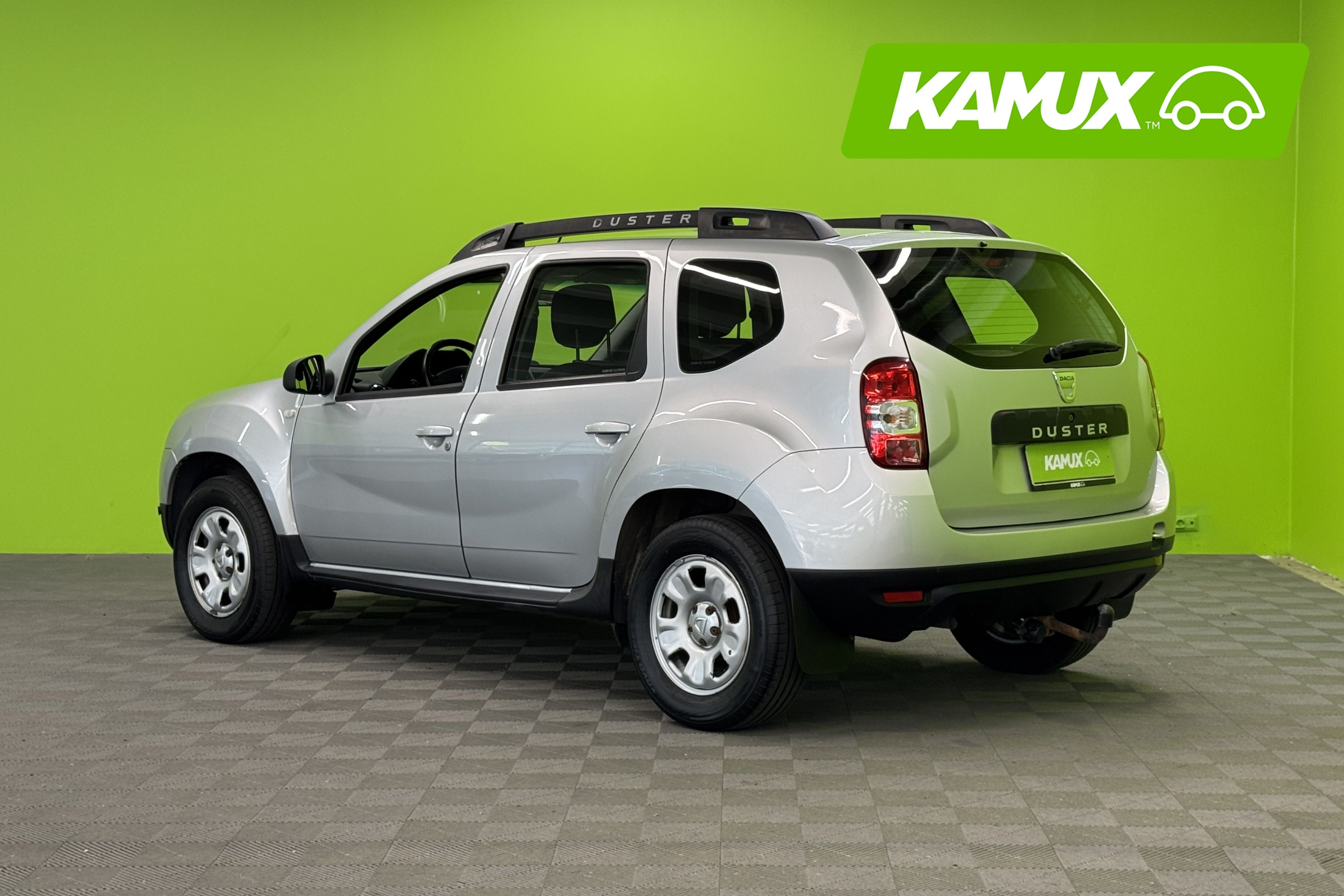 Dacia Duster dCi 110 4x4 Laureate 2015, kuva 4/16