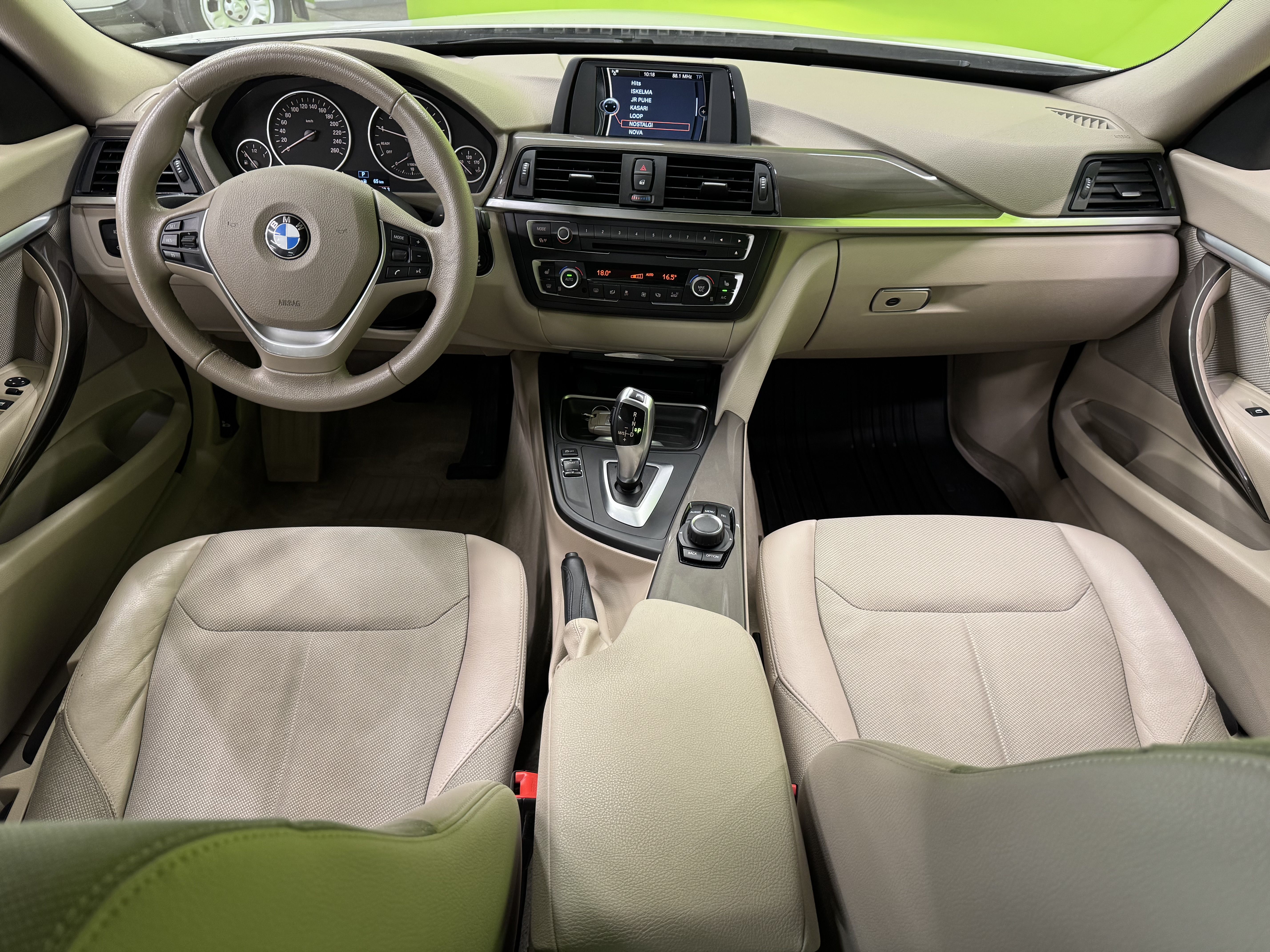 BMW 320 Gran Turismo 2013, kuva 6/17