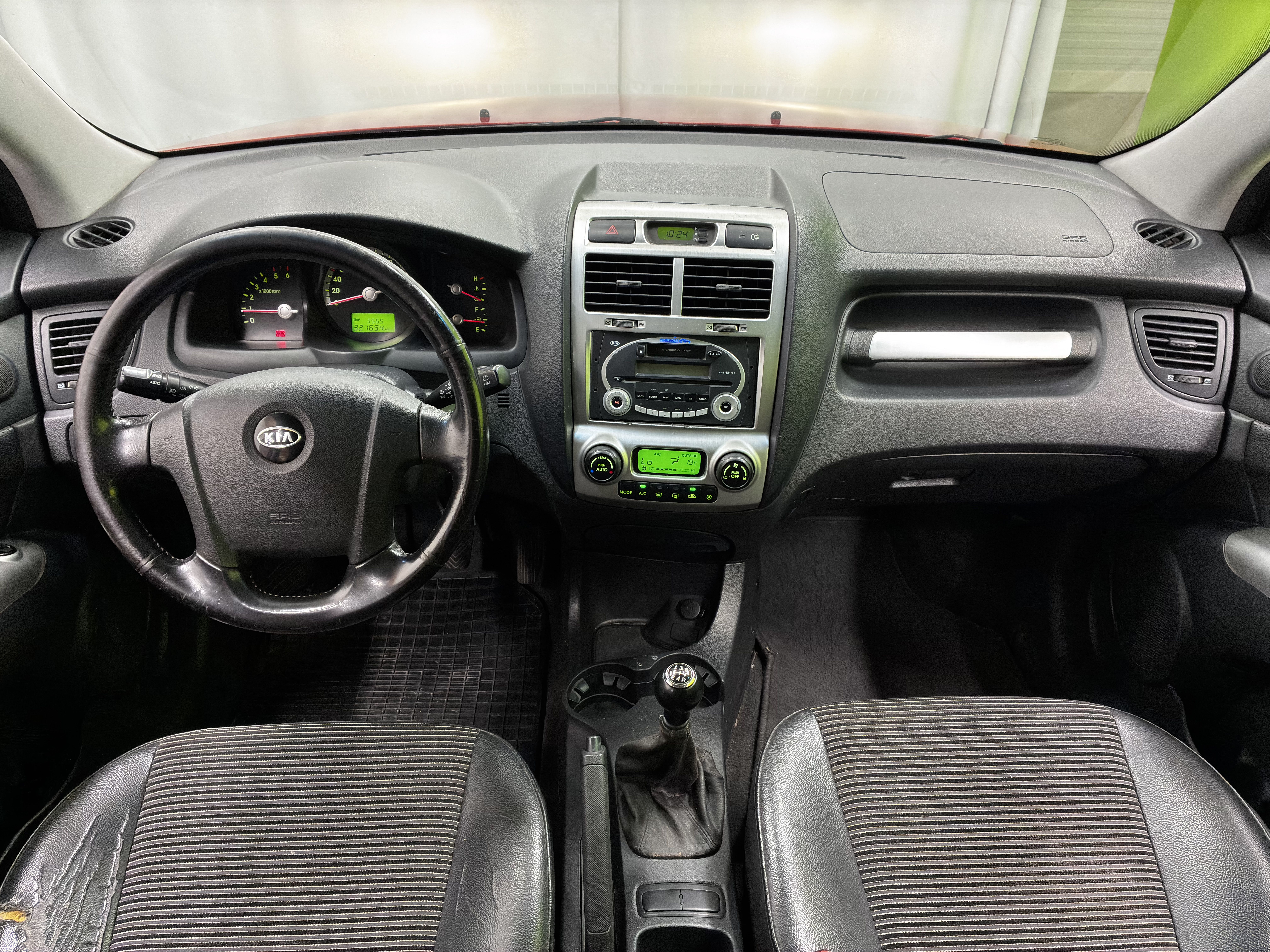 Kia Sportage 2.0CRDI 4x4 2005, kuva 6/17