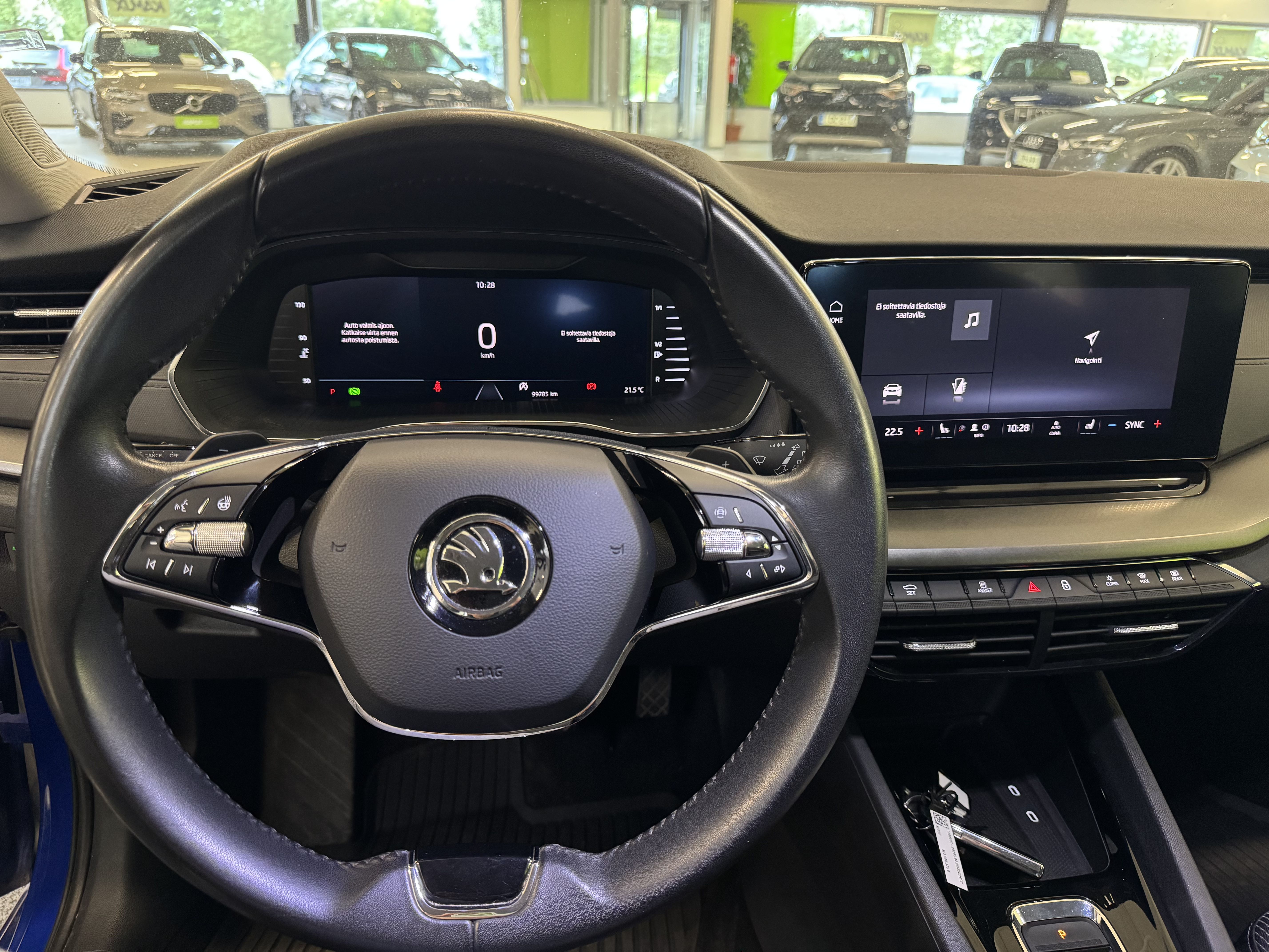 Skoda Octavia 2023, photo 4/4