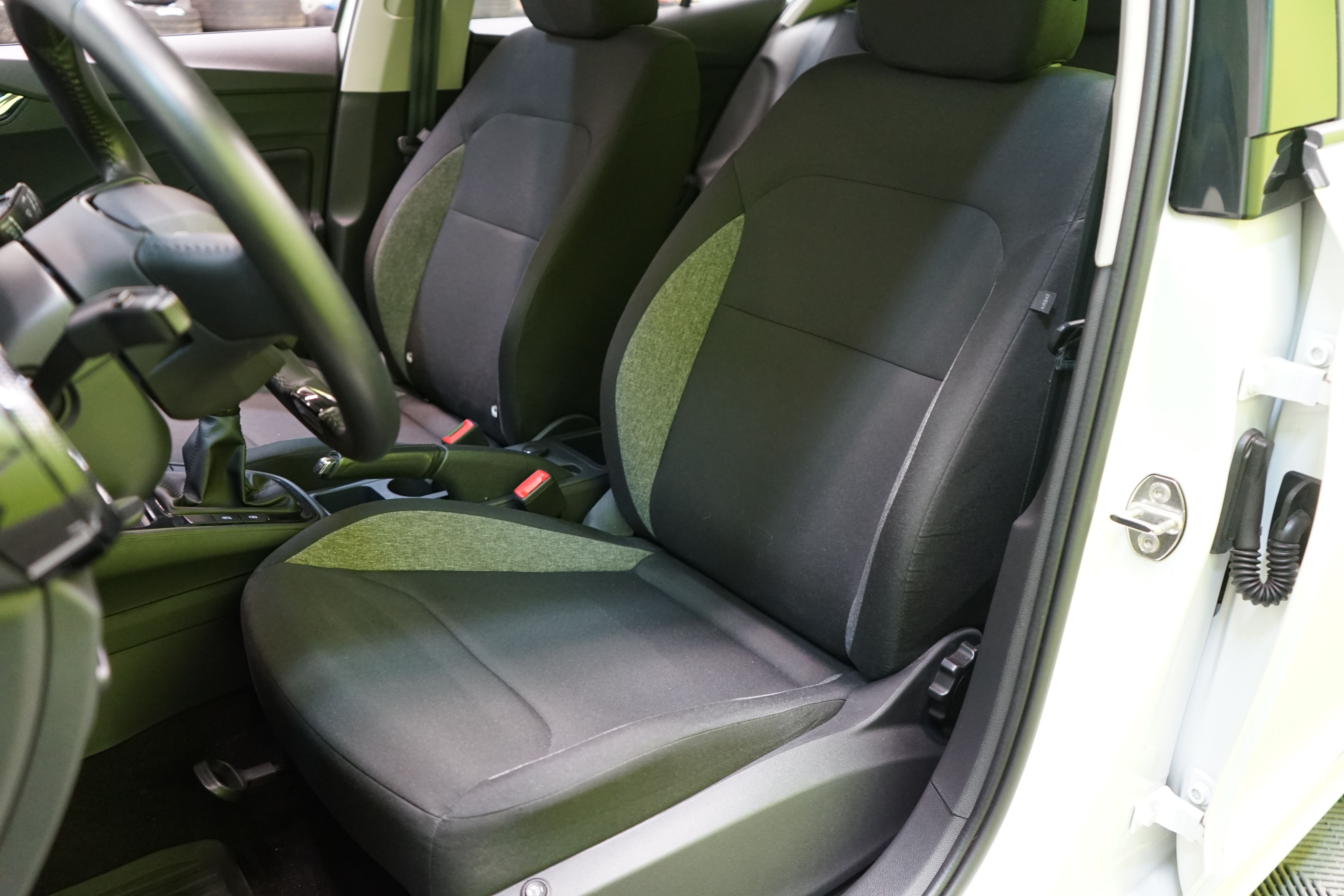 Skoda Fabia 1.0 TSI 95 Essence 2024, kuva 7/25