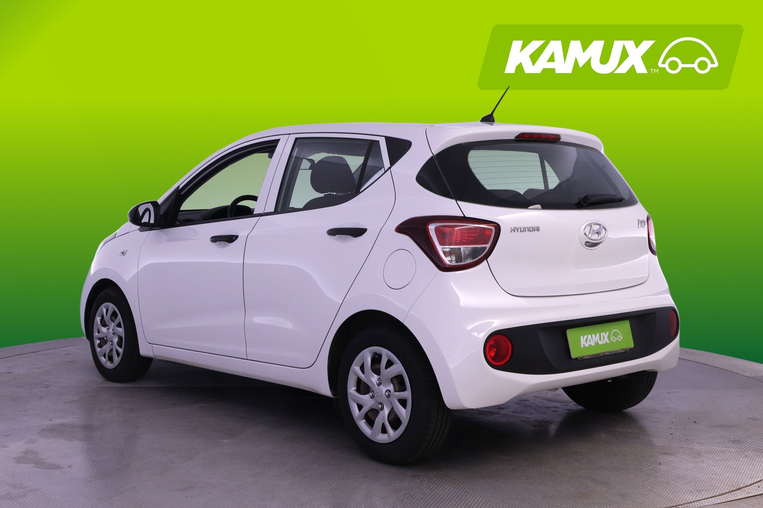Hyundai i10 1,0 Fresh 2019, photo 4/15