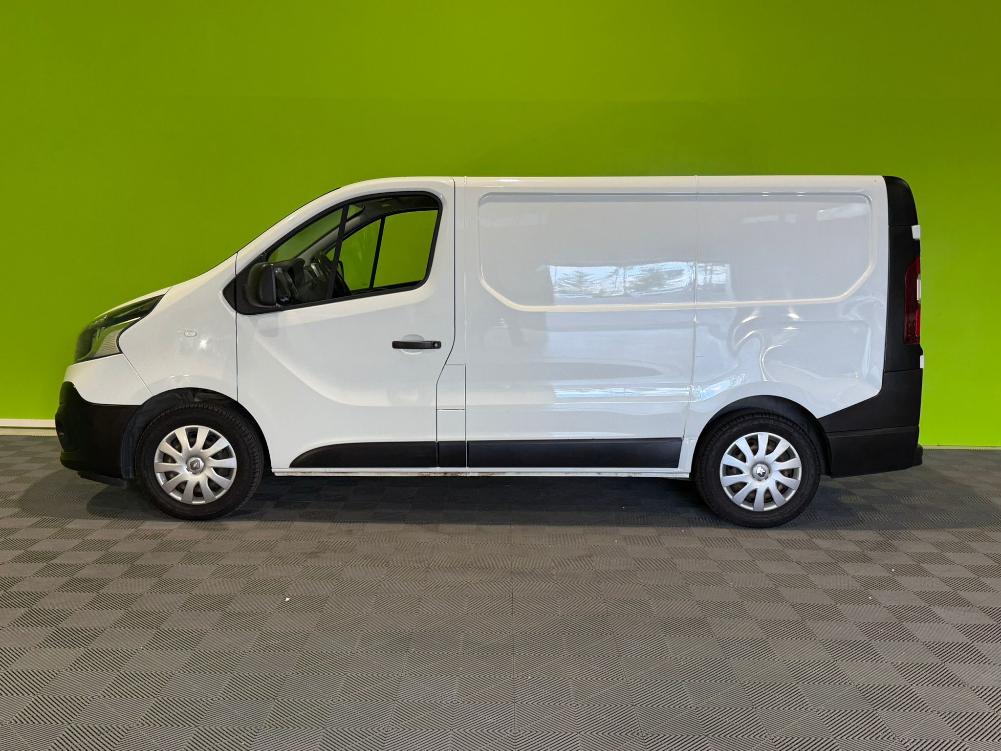 Renault Trafic dCi 125 TwinTurbo L1H1 2019, kuva 5/16