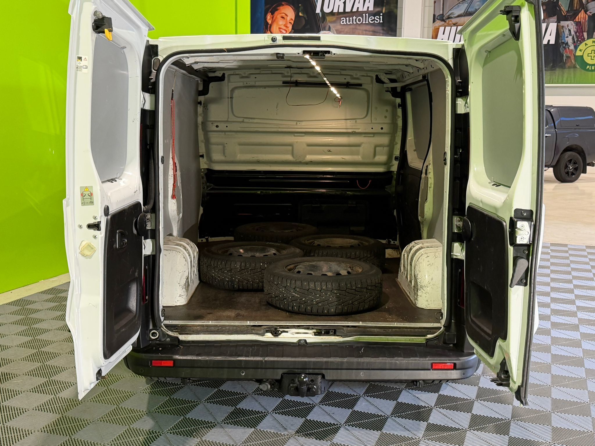 Renault Trafic dCi 125 TwinTurbo L1H1 2019, kuva 7/16