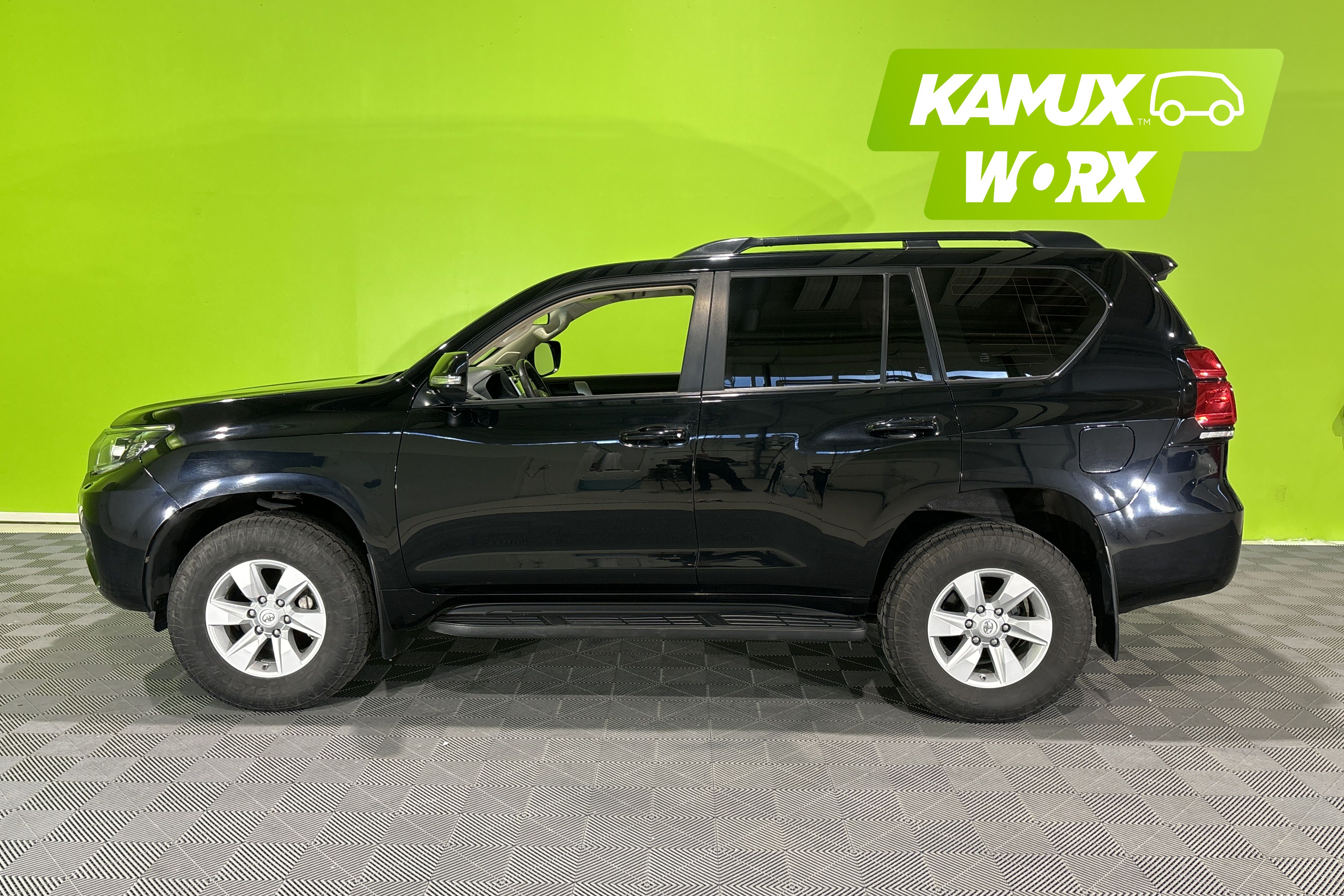 Toyota Land Cruiser 2.8 D4-D Executive 2018, kuva 6/14