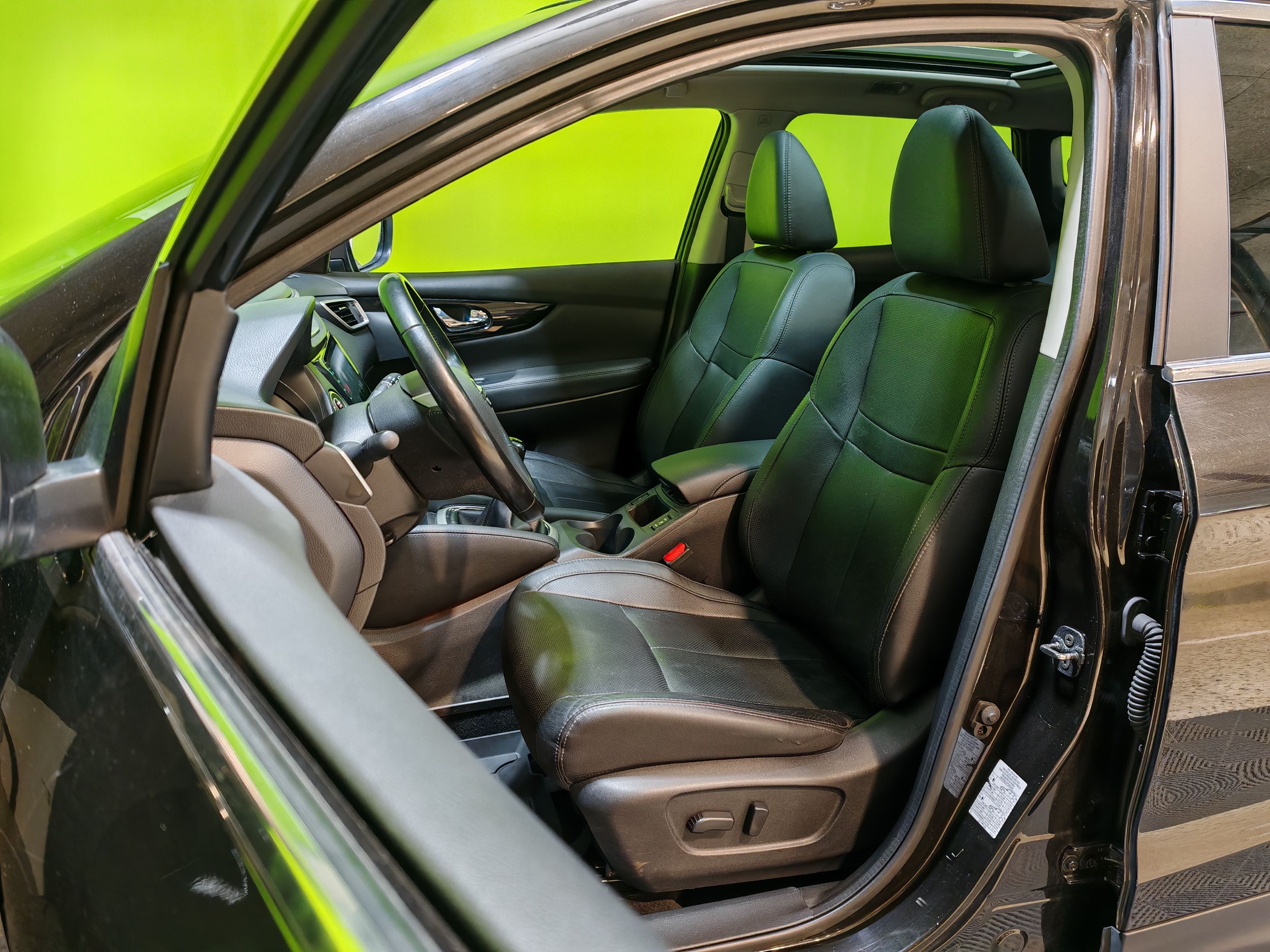 Nissan Qashqai 2015, photo 7/28
