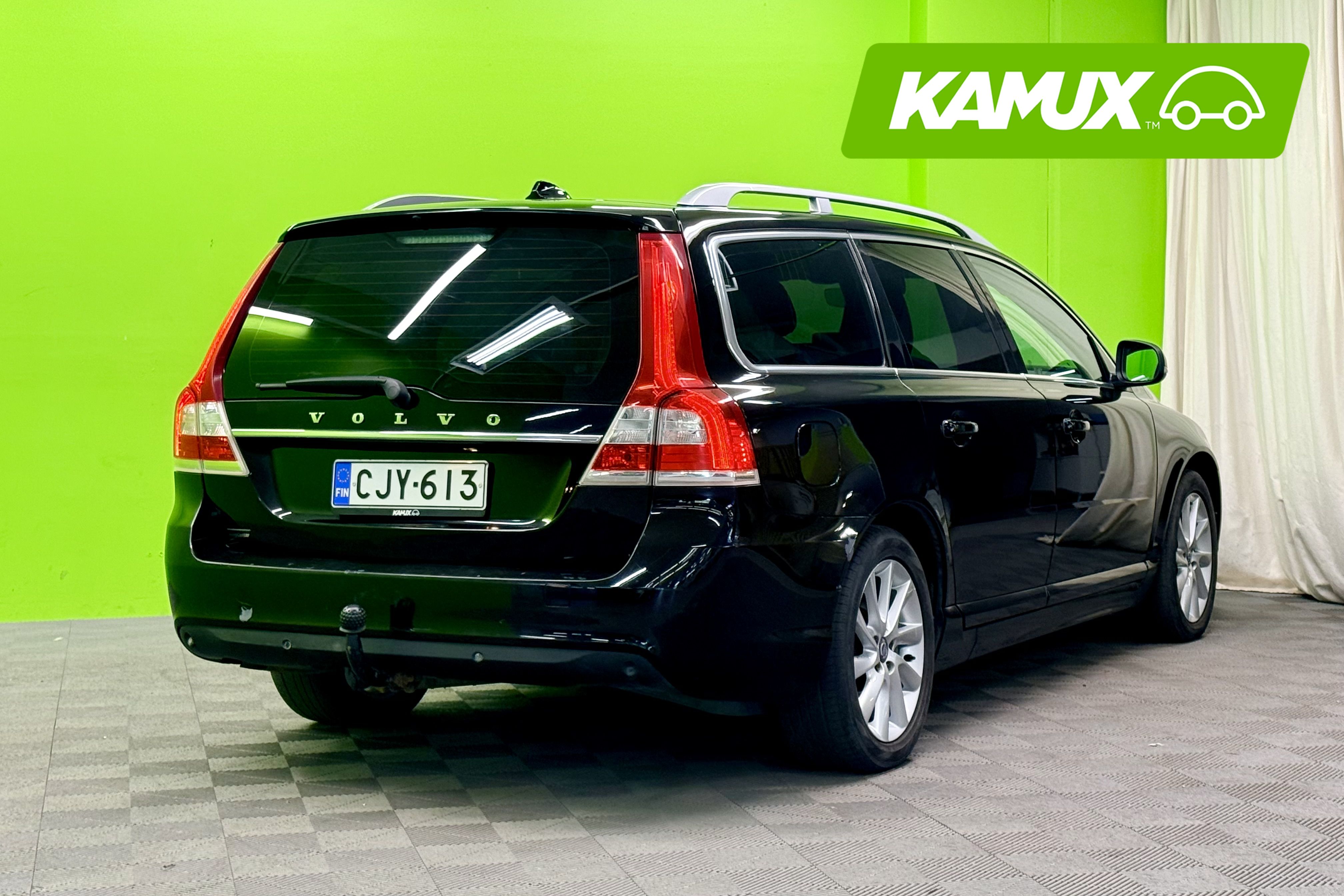 Volvo V70 D2 Classic 2015, photo 2/18