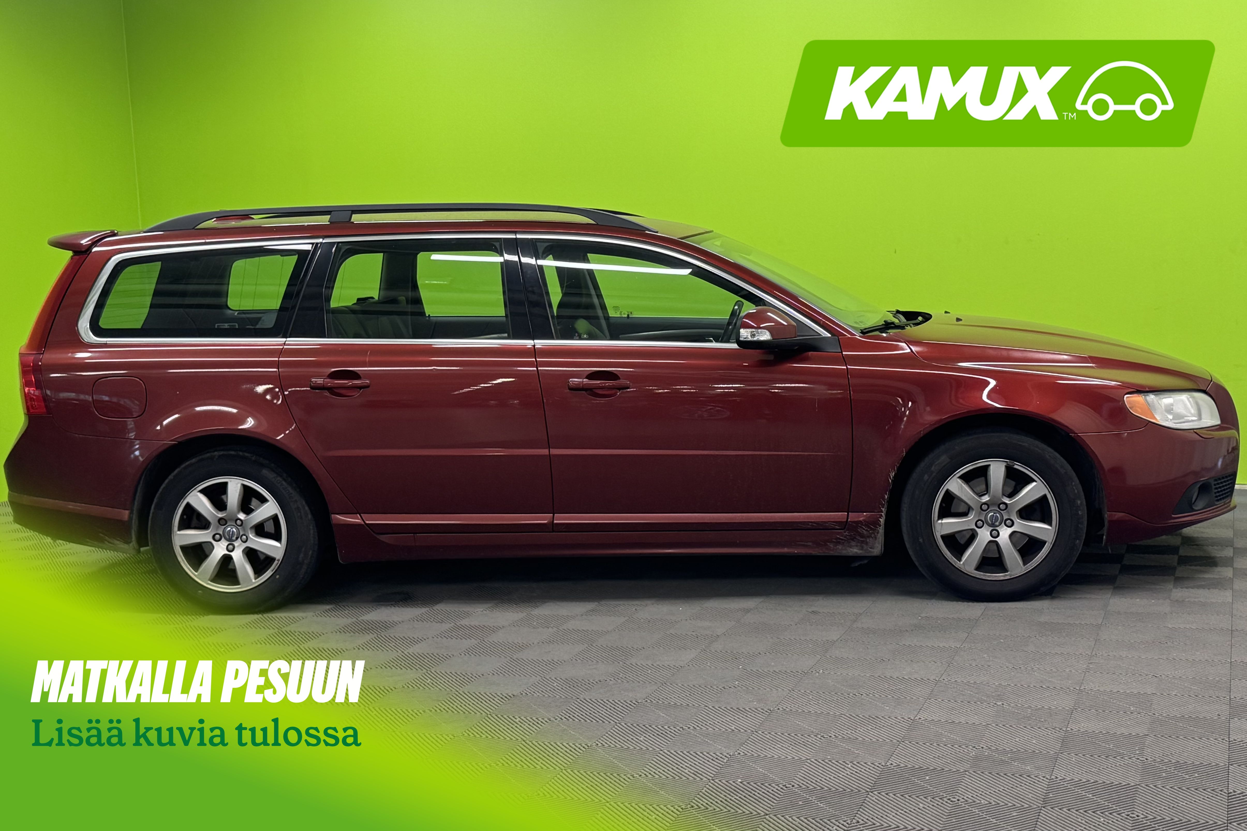 Volvo V70 2011, photo 2/4