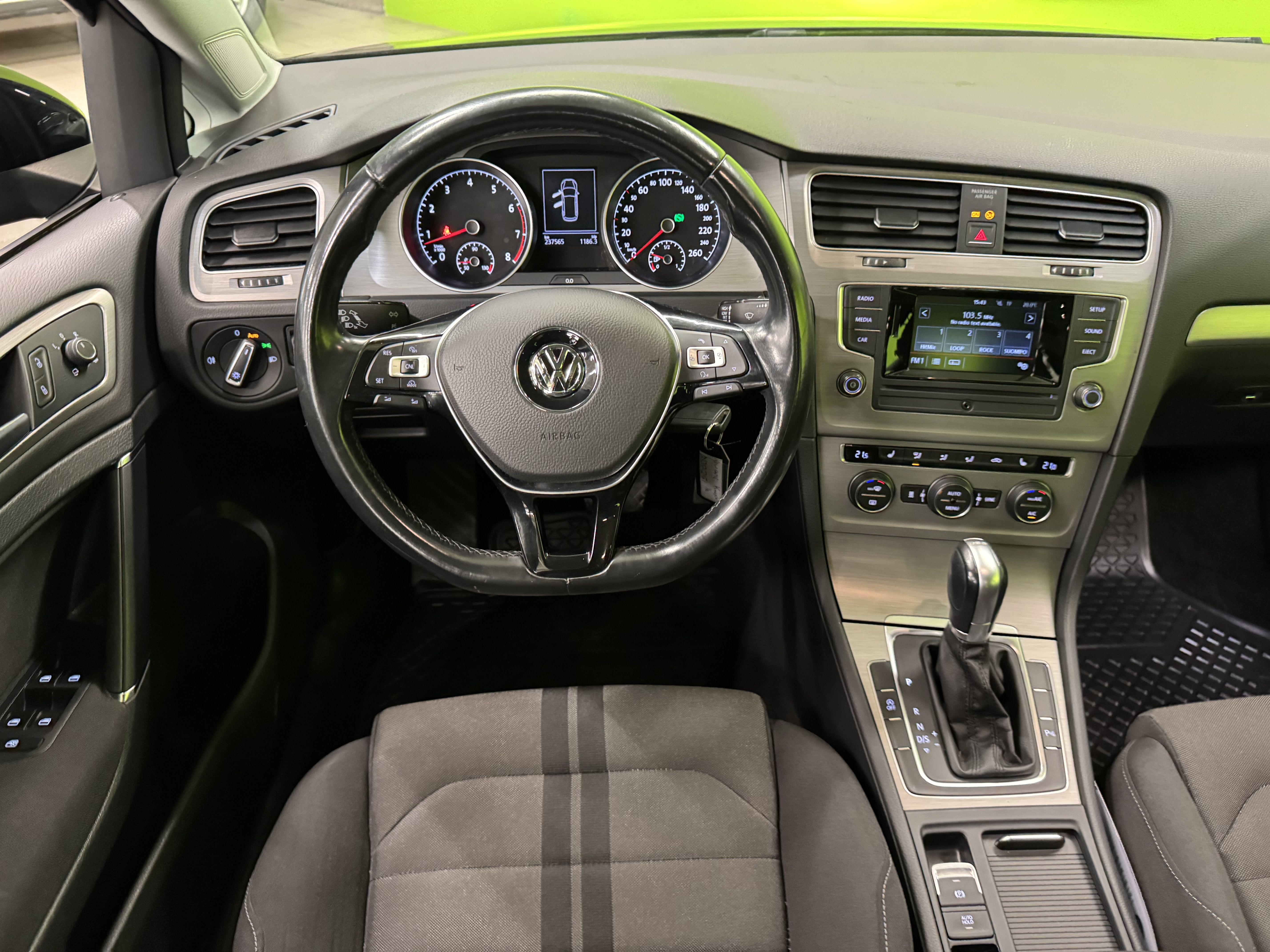 Volkswagen Golf 2014, kuva 7/17