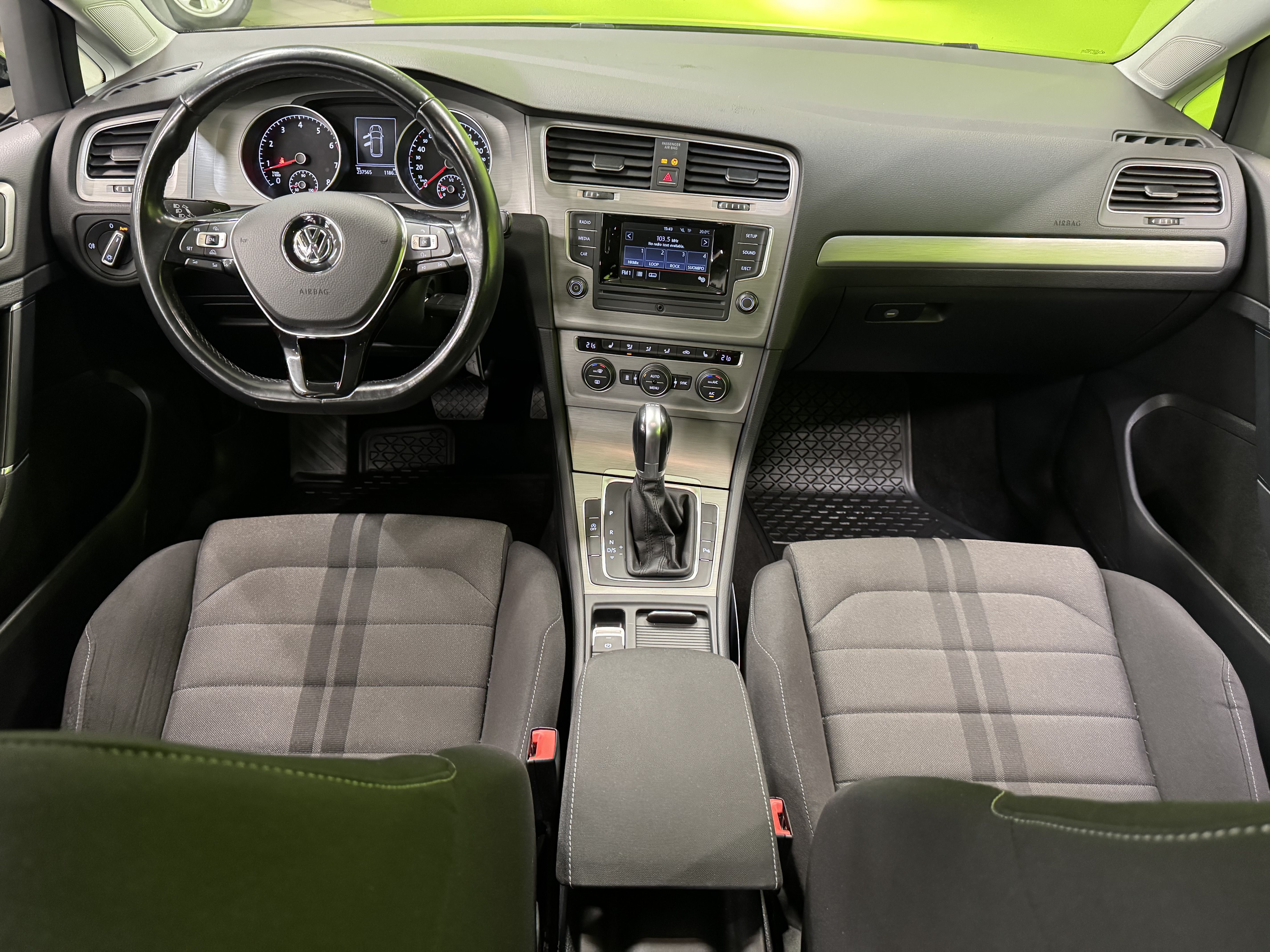 Volkswagen Golf 2014, kuva 6/17