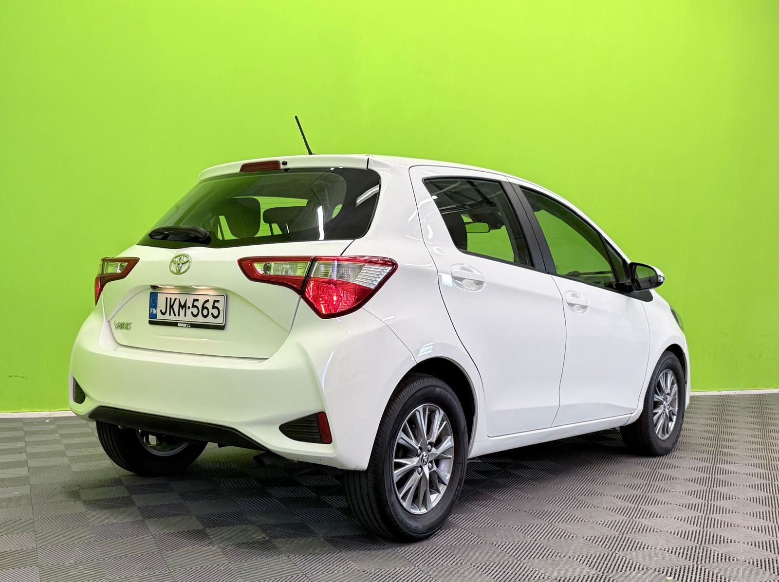 Toyota Yaris 2017, kuva 3/24