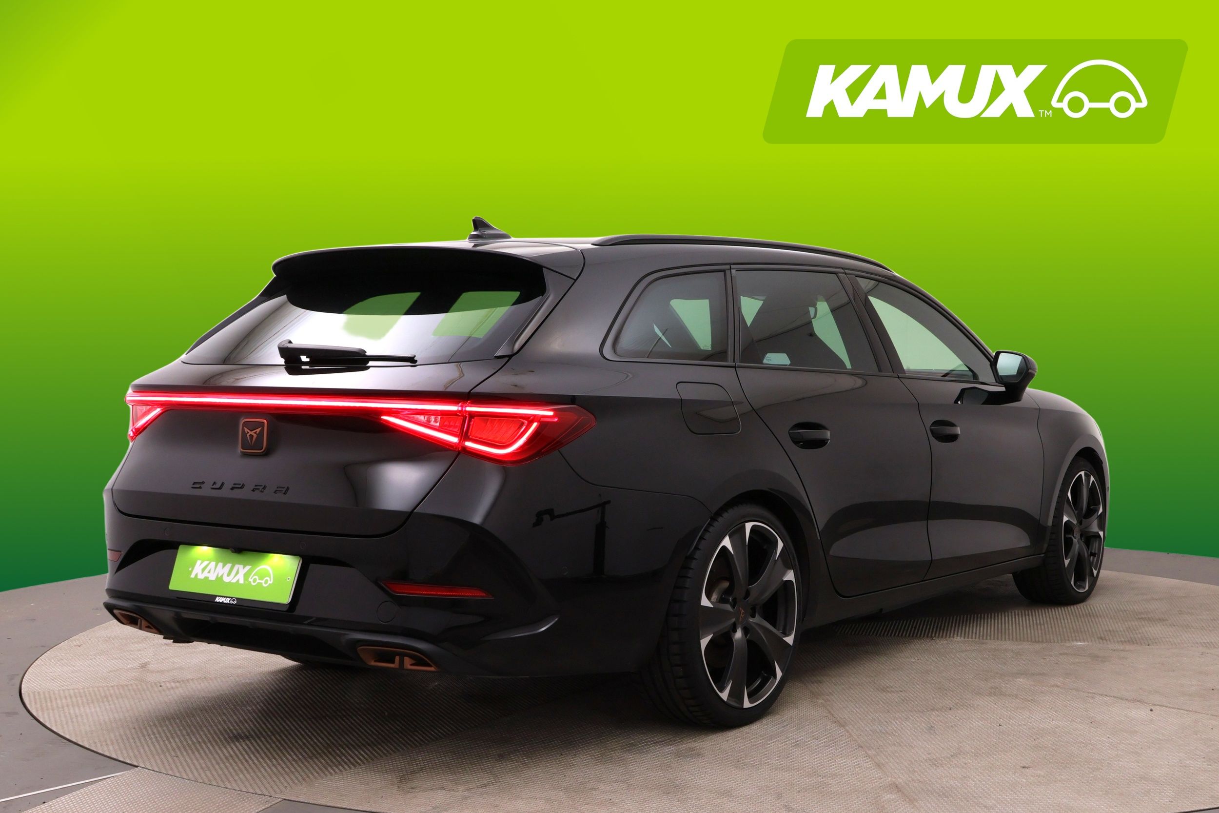 Cupra Leon Sportstourer 2022, photo 3/20
