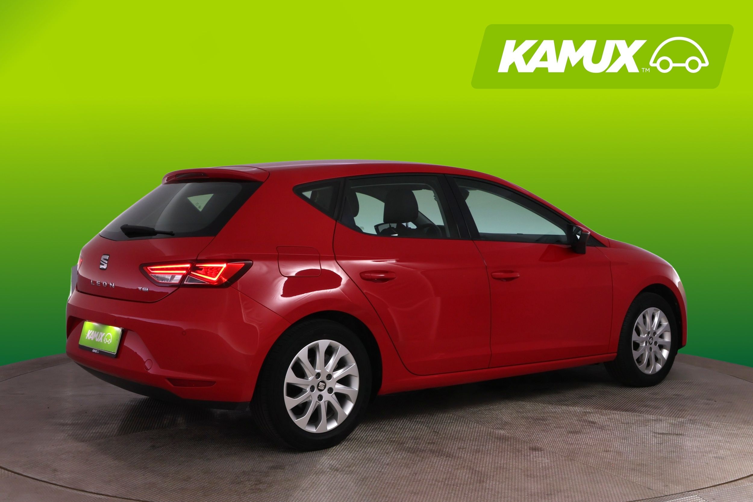Seat Leon 1,4 TSI 150 ACT Style DSG 2016, kuva 2/11