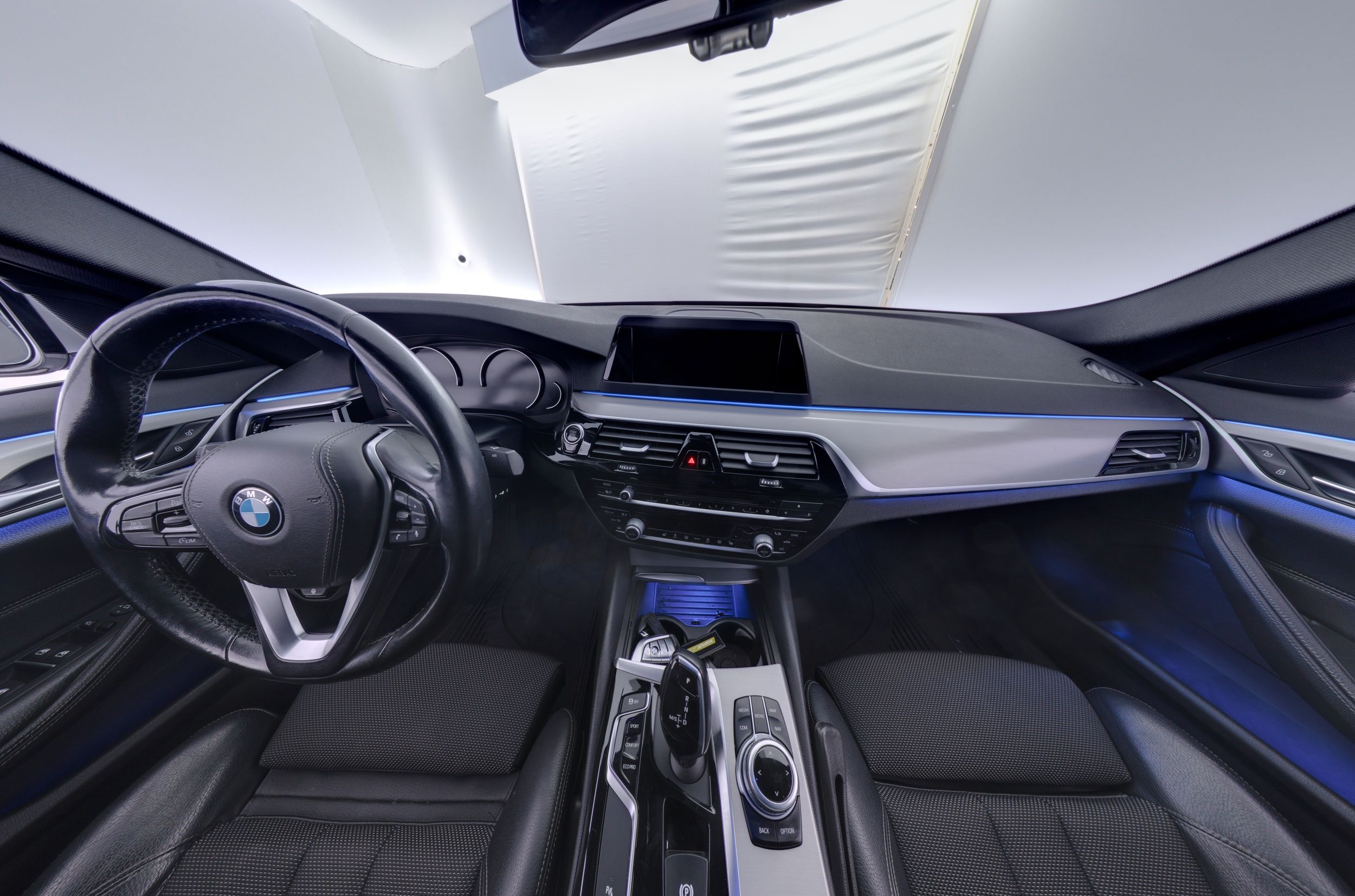 BMW 520 2018, kuva 7/25